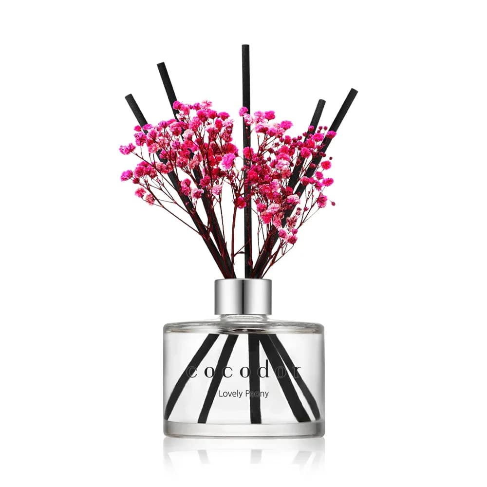 Lovely Peony Flower Diffuser - CONTENTS Diffuser 200ml / 6.7oz + Reed Stick 5pcs + Preserved Flower Elegant glass bottle is 6.7 oz with reed sticks, real preserved flower included.  FRAGRANCE The scent of a floral bouquet and magnolia is blended with a pink musk note, and delivers the elegance and sensuality of the mysterious peony.