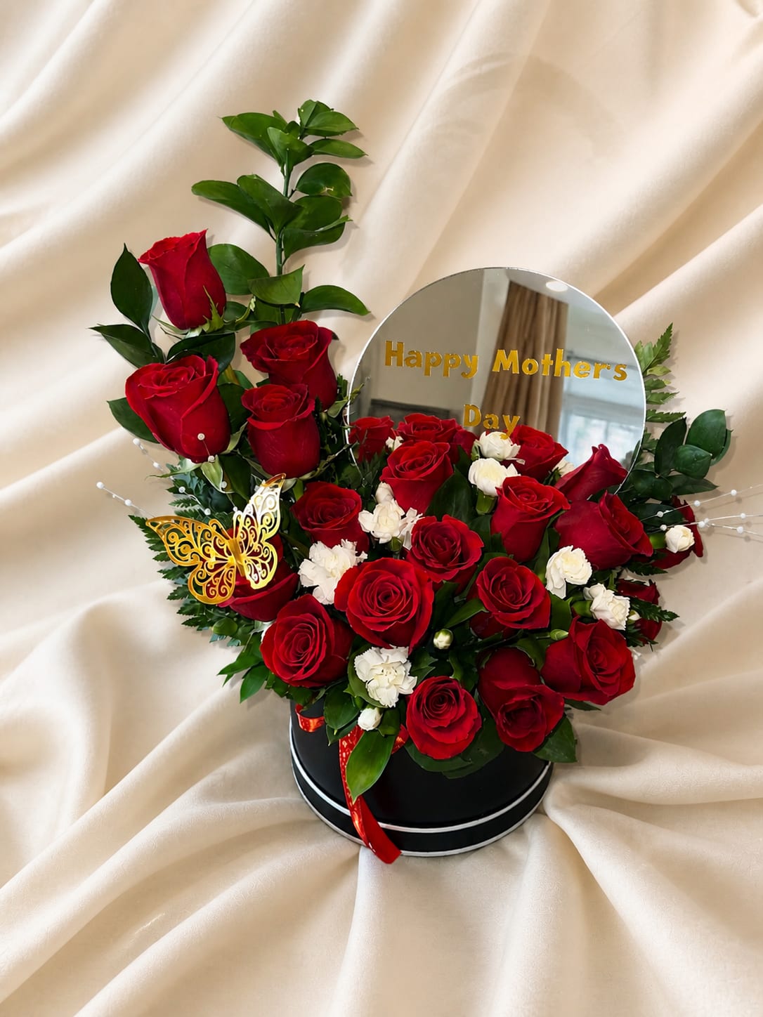 Beautiful design with mirror, Happy Mother's Day phrase, natural roses, carnations, and golden butterfly - Beautiful design with mirror, Happy Mother's Day phrase, natural roses, carnations, and golden butterfly
