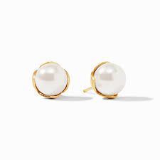 Penelope Stud Pearl Earring - Gold Julie Voss Penelope Stud Pearl Earring  Discover the art of giving at Petals, Wilmington, Delaware’s destination for luxury gifts and home décor. Our curated collection features beautifully crafted items for every occasion — birthdays, weddings, anniversaries, holidays, and life’s special celebrations. At Petals, we believe every gift should tell a story. From hand-poured candles and elegant keepsakes to stylish home accents, gourmet treats, and floral-inspired décor, our selection combines timeless charm with modern sophistication. Each piece is chosen with care to reflect the quality, creativity, and personal touch our Wilmington customers love.  Same-day delivery available throughout Wilmington and nearby areas including Greenville, Hockessin, Newark, and the Brandywine Valley Whether you’re looking for a thoughtful hostess gift, a luxury home accent, or something simply beautiful to brighten someone’s day, Petals offers fine gifts and personalized service that make every occasion memorable. Visit our Wilmington boutique or shop online today — and see why Petals is Delaware’s trusted name for fine gifts and inspired giving.