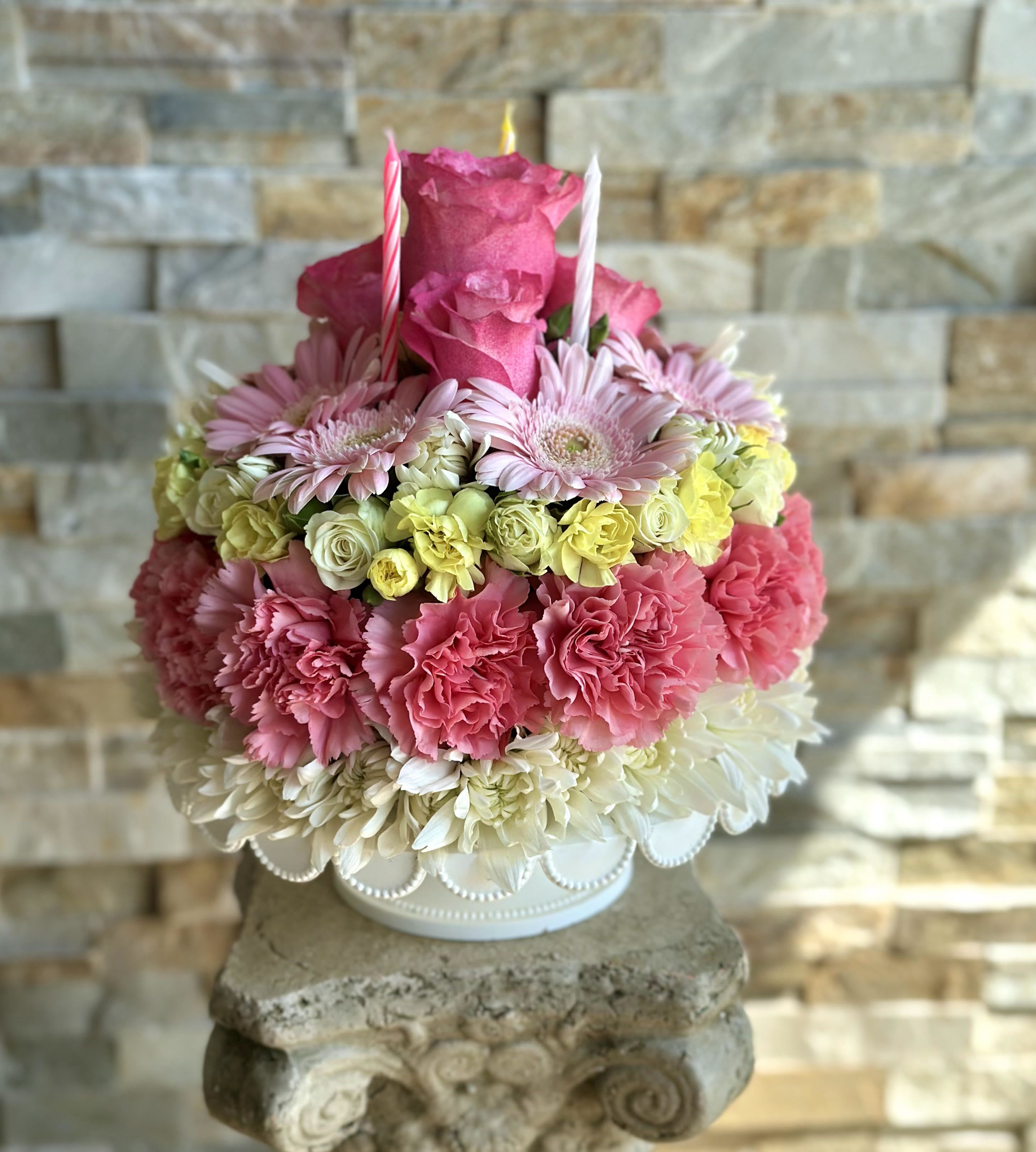 Flower Birthday Cake - Arrangement will be made as shown in the picture, unless we contact the store and change as you want it. 