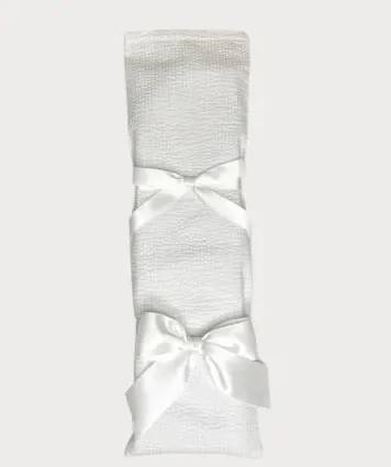Jubilee Keepsake Knife, White - A beautifully crafted symbol of life's cherished moments. It's designed to capture the essence of special occasions, from christenings to milestone celebrations. This Jubilee Keepsakes Birthday Knife is a unique heirloom, representing a legacy of memories and joy.