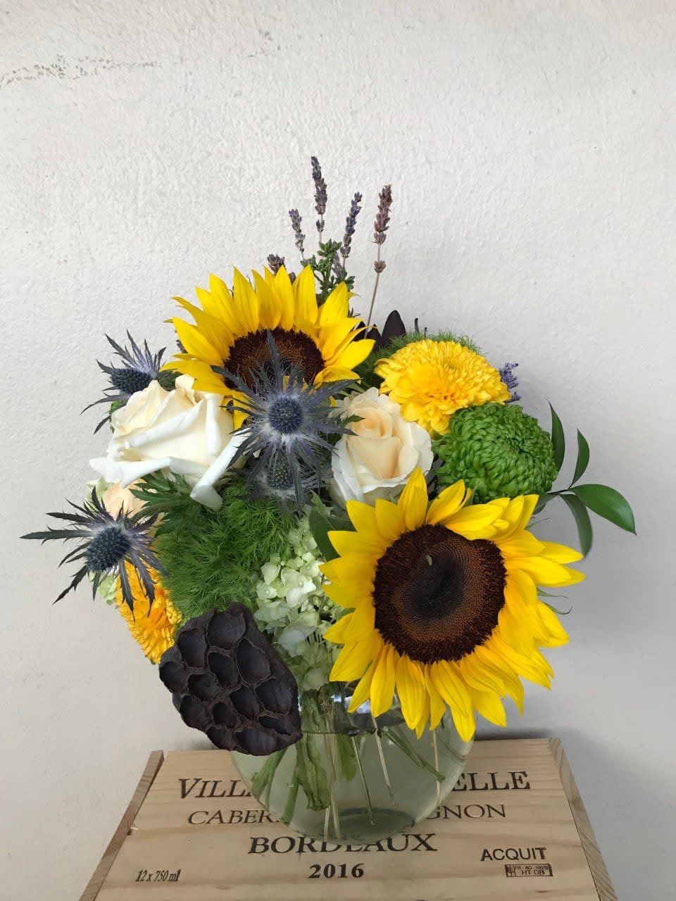 Sunflower's Smile - Sunflowers, roses , green
