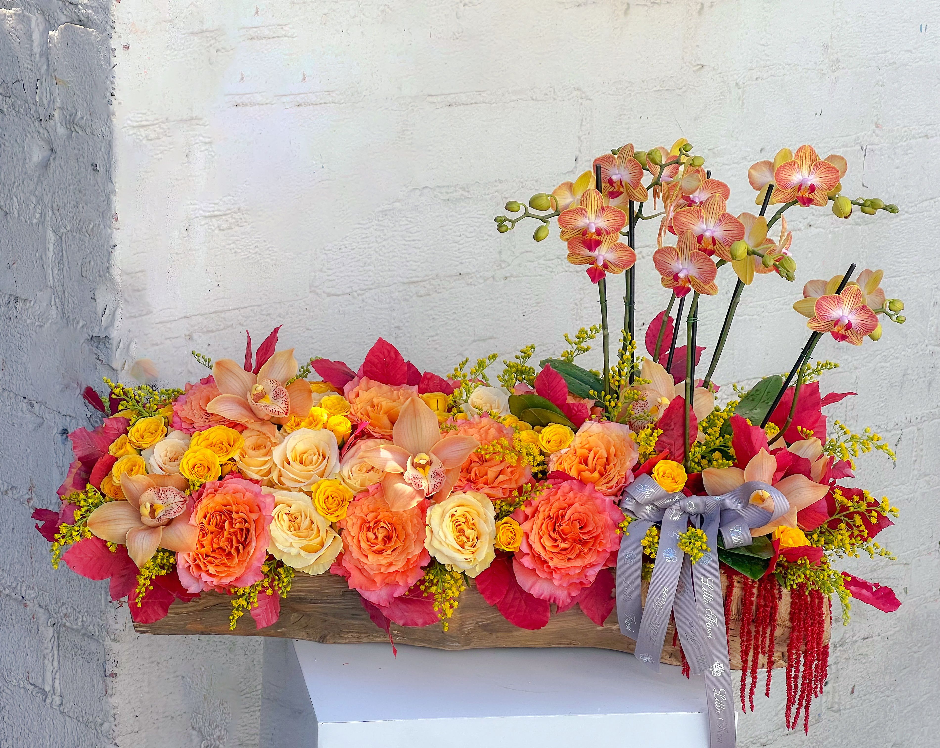 Autumn Boat - Fresh cut flowers