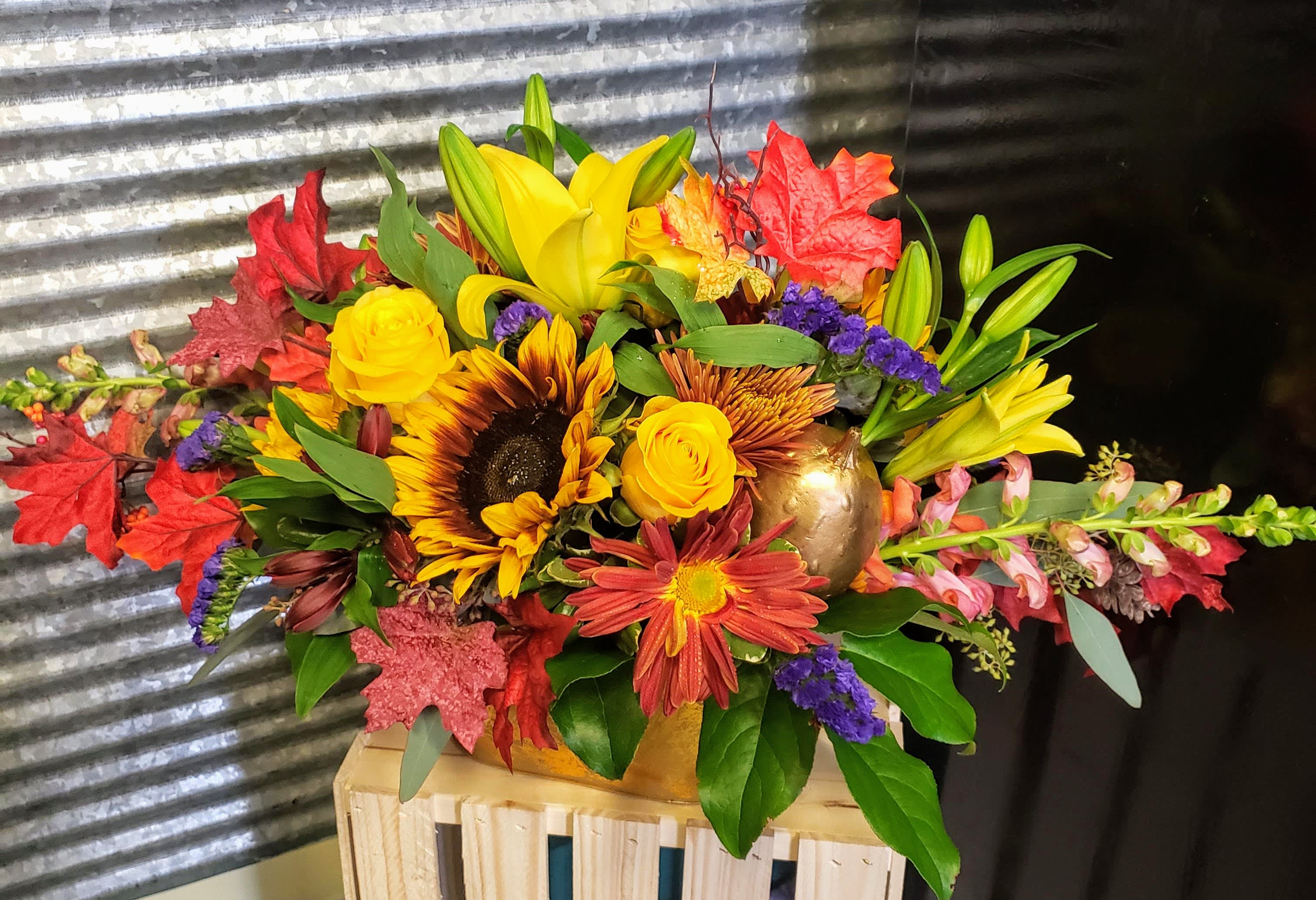 Fall Splendor Centerpiece  - Can't be there for Thanksgiving? This will so you are thankful for them. 