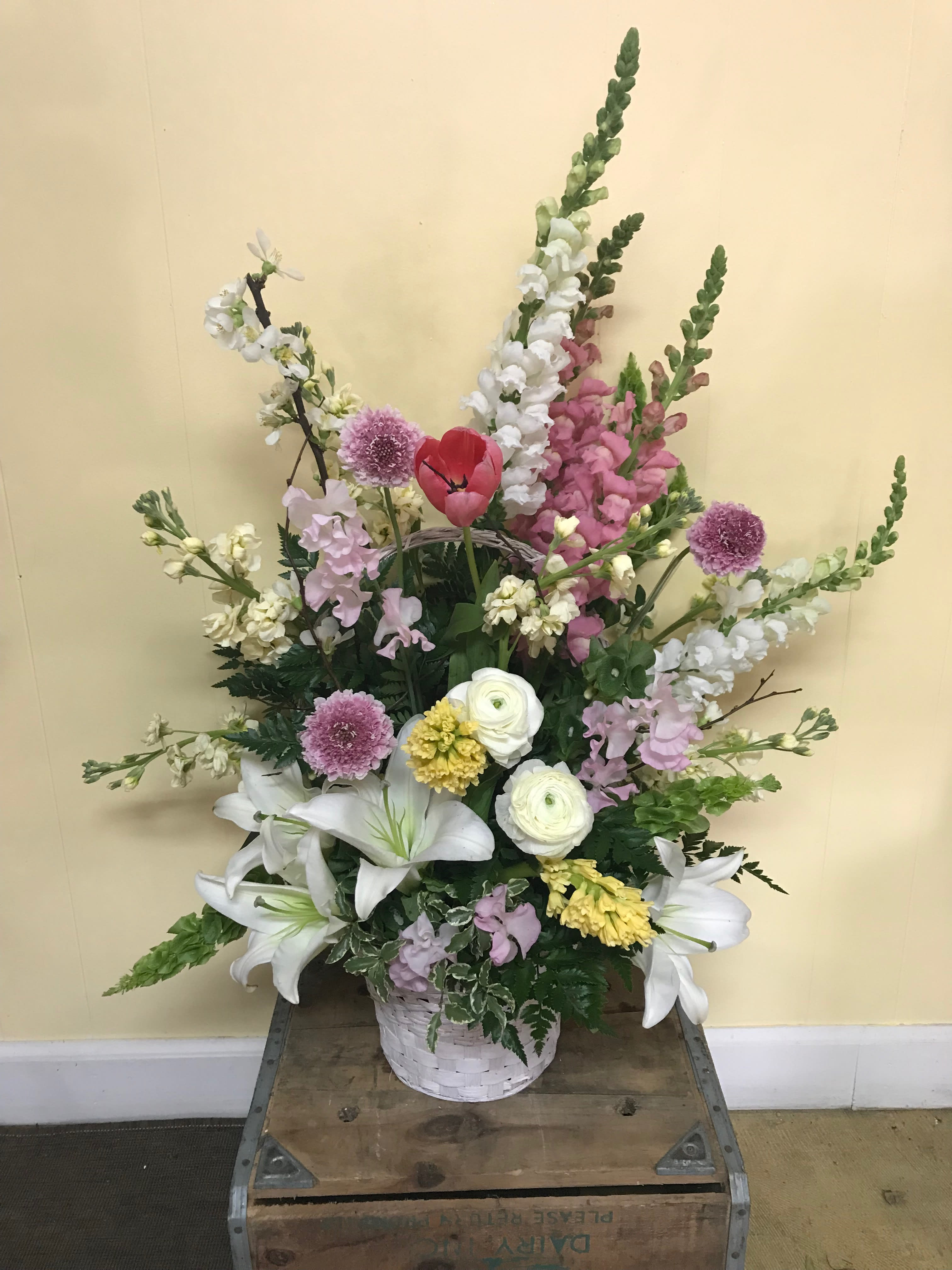Grandmother's Garden - Everyone remembers walking through their grandmother's garden as a child.  In remembrance of her and times gone by, send Grandmother's Garden to someone that will appreciate the memory and thought.