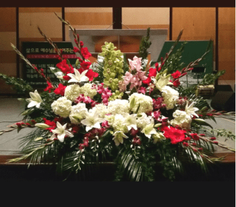  PODIUM ARRANGEMENT 101 [TTPOD101] - PODIUM ARRANGEMENT 101 BY TWIN TOWERS FLORIST      As Shown : TTPOD101 