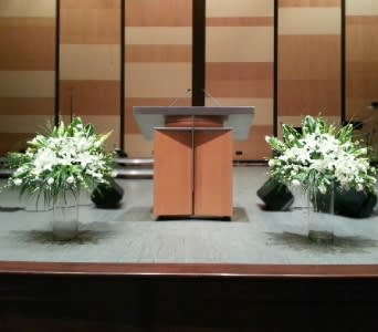  PODIUM ARRANGEMENT 43 [TTPOD43B] - PODIUM ARRANGEMENT BY TWIN TOWERS FLORIST      As Shown : TTPOD43B  