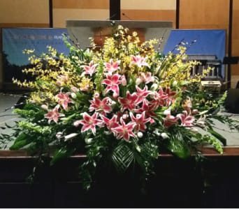 PODIUM ARRANGEMENT 114 [TTPOD114] - PODIUM ARRANGEMENT 114 BY TWIN TOWERS FLORIST       As Shown : TTPOD114 