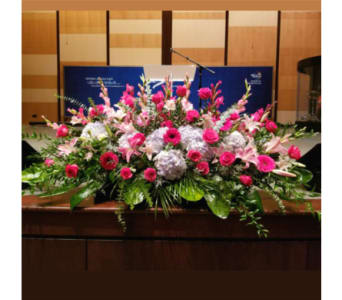  PODIUM ARRANGEMENT 124 [TTPOD124] - PODIUM ARRANGEMENT 124 BY TWIN TOWERS FLORIST      As Shown : TTPOD124 