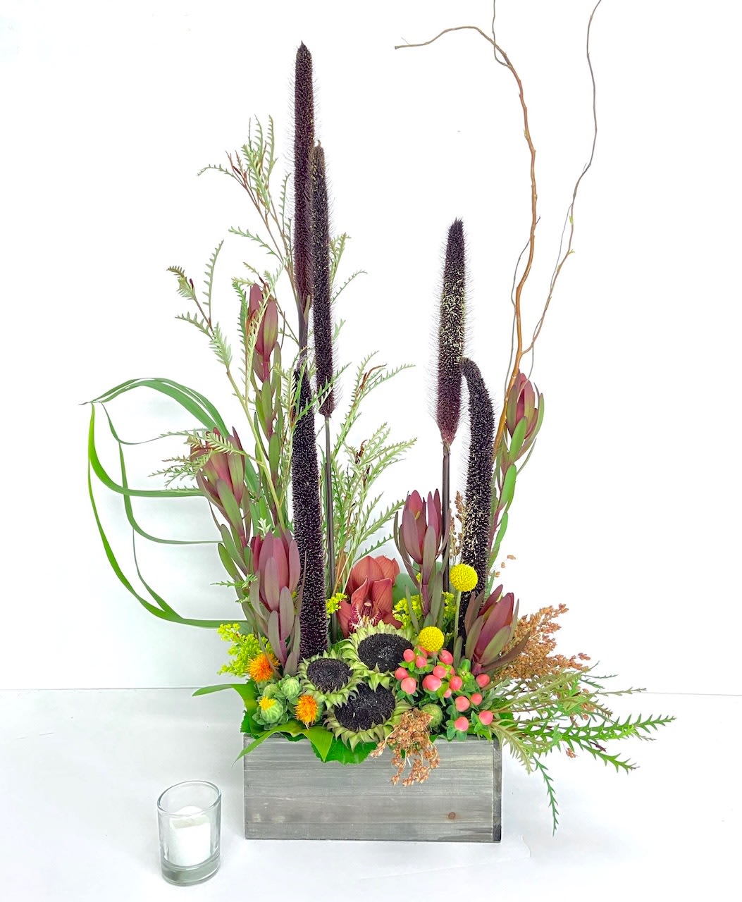 Bonfire - Vibrant colors, bold lines, lots of texture! This long-lasting design will bring a cozy feel to any space...without the danger of actual fire...safe and beautiful!