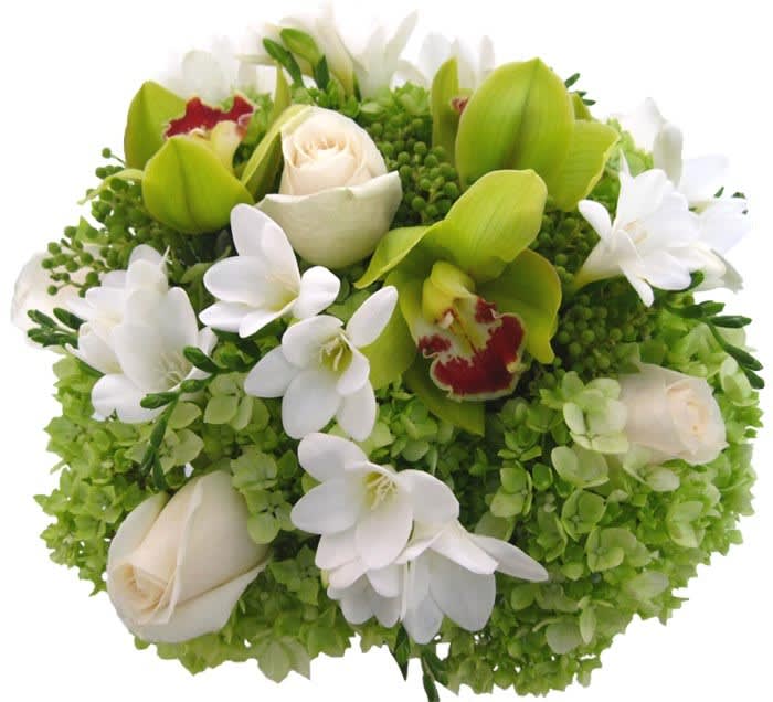 Bouquet of white and green flowers with cream roses