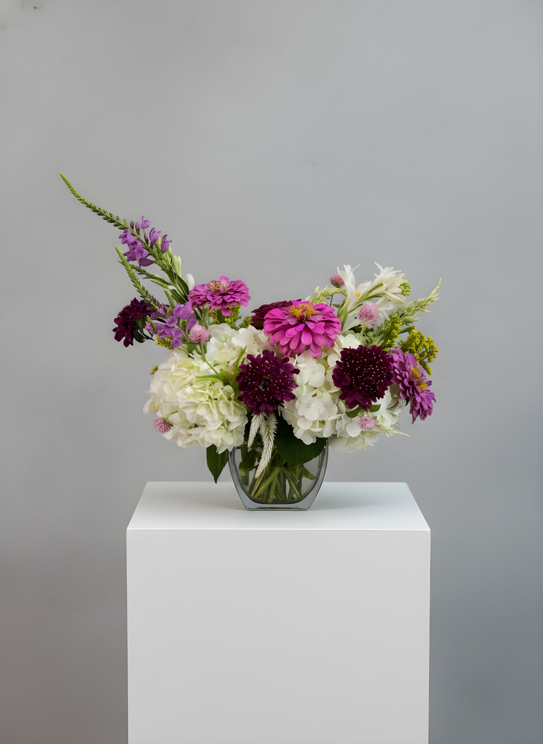 Garden of Eden - Because flowers follow the rhythm of the seasons, availability changes often. Your arrangement may vary from the photo, and some varieties may differ. We design with the freshest blooms available, making substitutions when needed—while always preserving the overall mood: fresh, artful, and beautifully composed.  For specific flower or color requests, please contact us before ordering. 