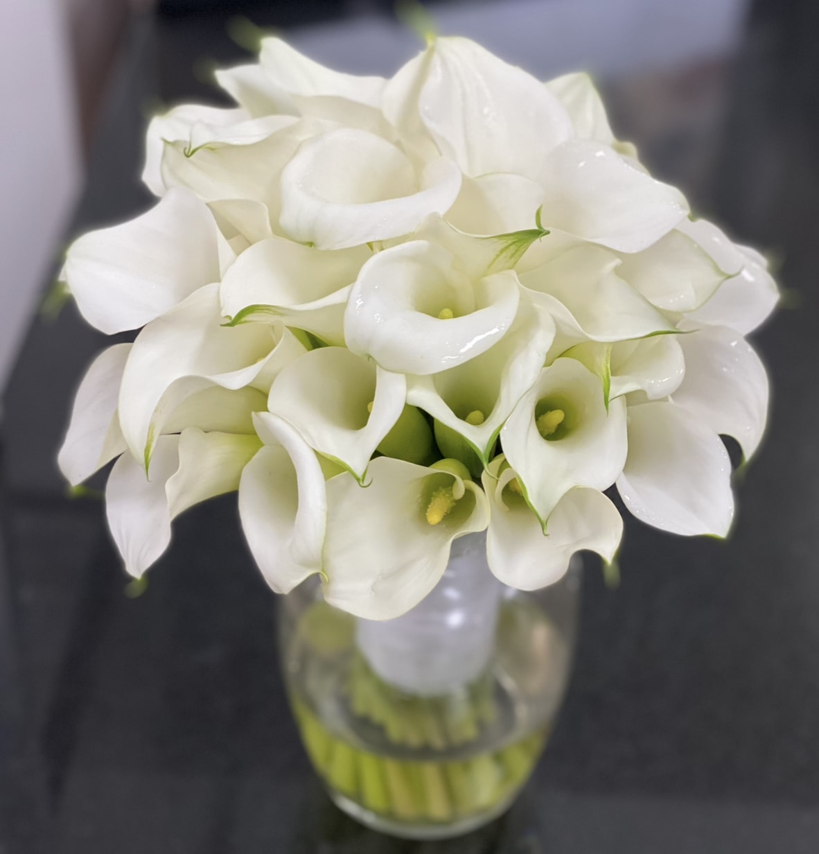  Bright Bouquet Elina - Wedding Flowers · Romance Bridal Bouquet · Antique Wedding Buttonhole · antique romance bridesmaid bouquet.  ▪️ Delivery to their door Each bouquet is unique and is prepared by an expert florist and our customer service team is at your service to ensure the best experience possible.  ▪️Bouquets you can enjoy for longer Some flowers arrive a little closed to ensure extra freshness and protection during shipping. Enjoy the magic of seeing them fully bloom.