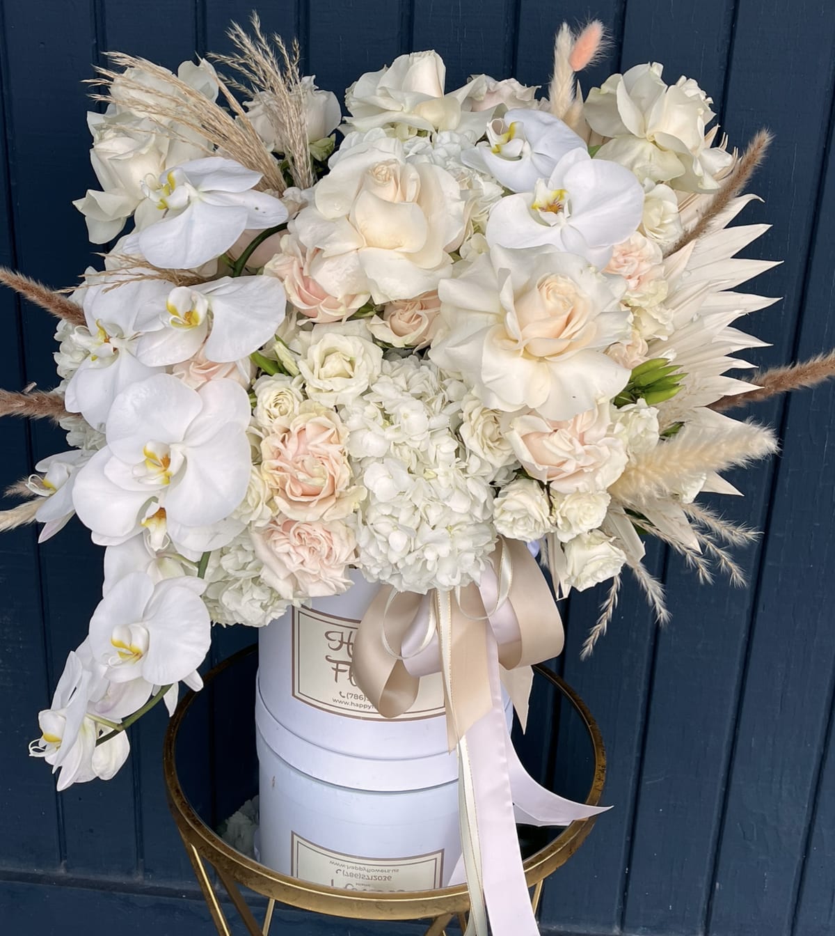 Time after time - The bouquet is very large and airy. It will last a very long time and will make you happy.  ▪️ Delivery to their door Each bouquet is unique and is prepared by an expert florist and our customer service team is at your service to ensure the best experience possible.   ▪️Bouquets you can enjoy for longer Some flowers arrive a little closed to ensure extra freshness and protection during shipping. Enjoy the magic of seeing them fully bloom.