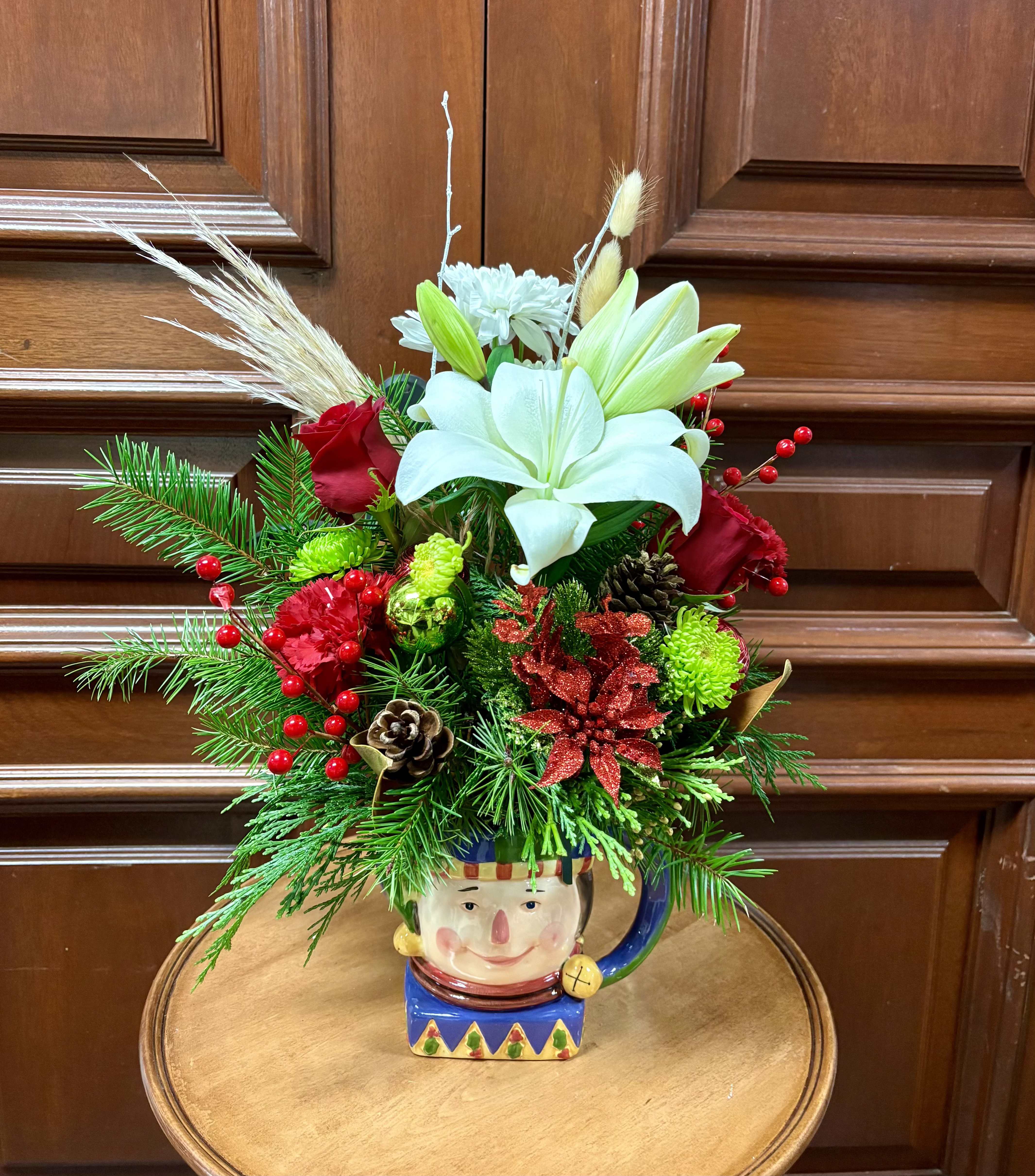Christmas Elf Mug - This cute and festive is perfect for the holiday season! It comes with a elf mug, holiday accents, and fresh flowers.  