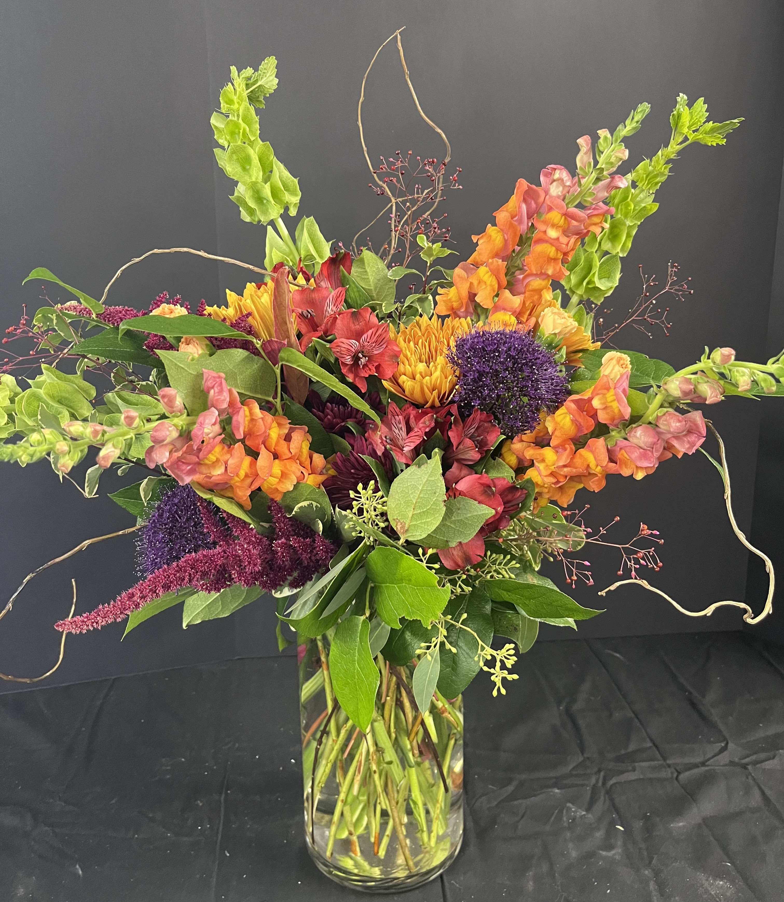 Painted Sands - The Painted Sands bouquet is here to impress. With its bright and colorful nature, it will be the prefect addition to bring color into your life. 