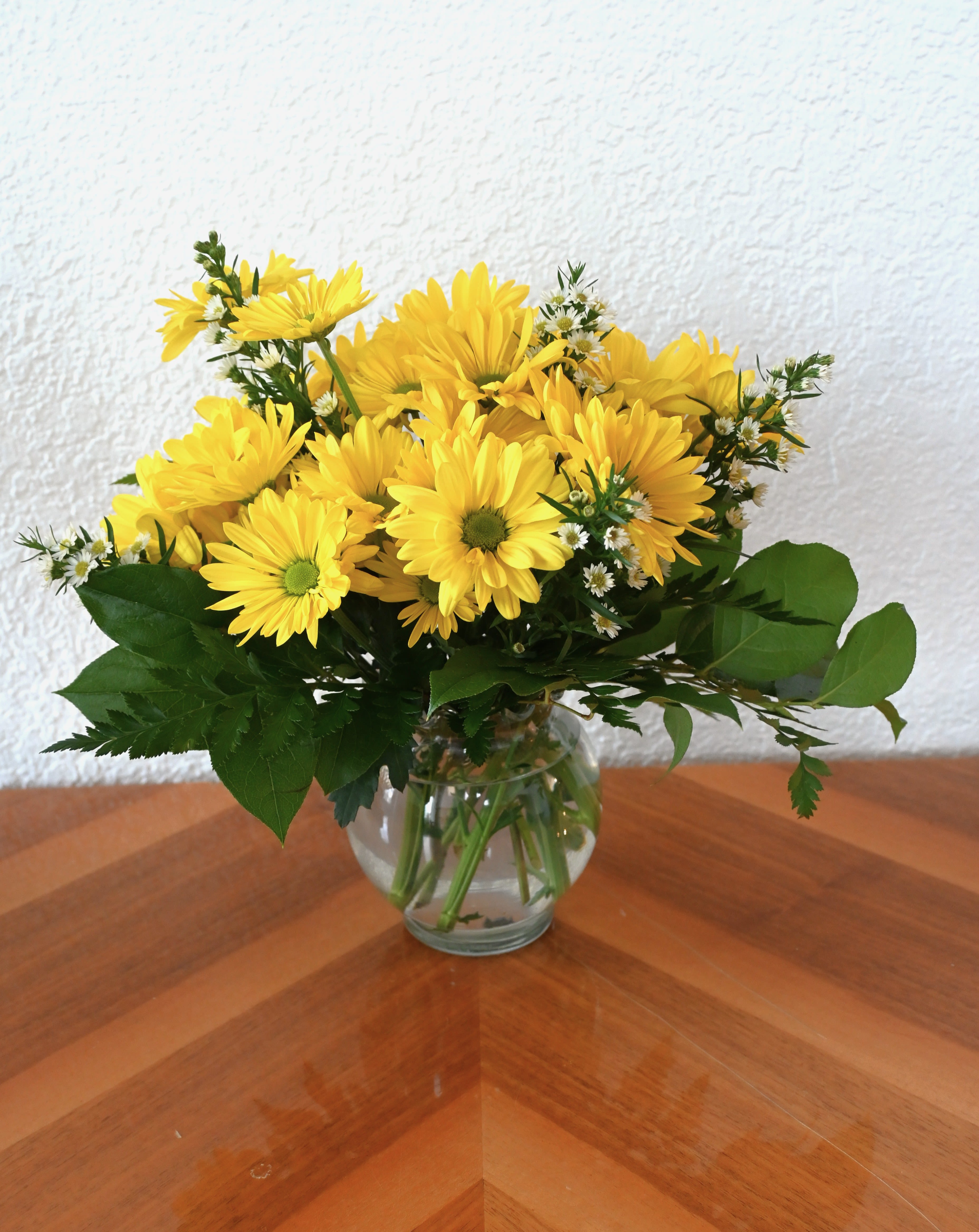 Sweet Thoughts in Yellow - Let them know you're thinking of them! This sweet bowl of daisies can bring cheer to any space.