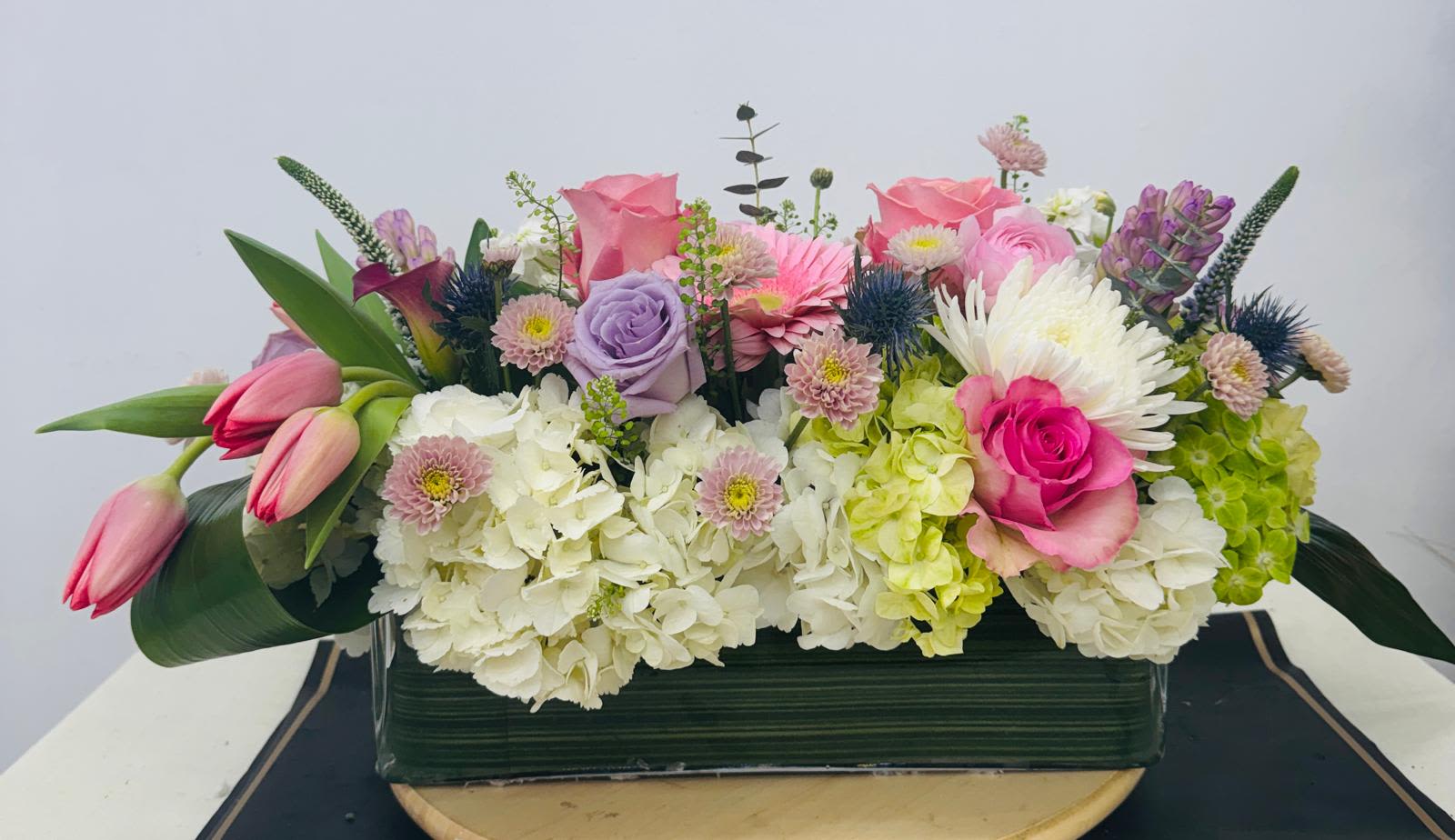 Pink Garden - Vase Roses Tulips Hydrangeas Dusty miller Differents Flowers 