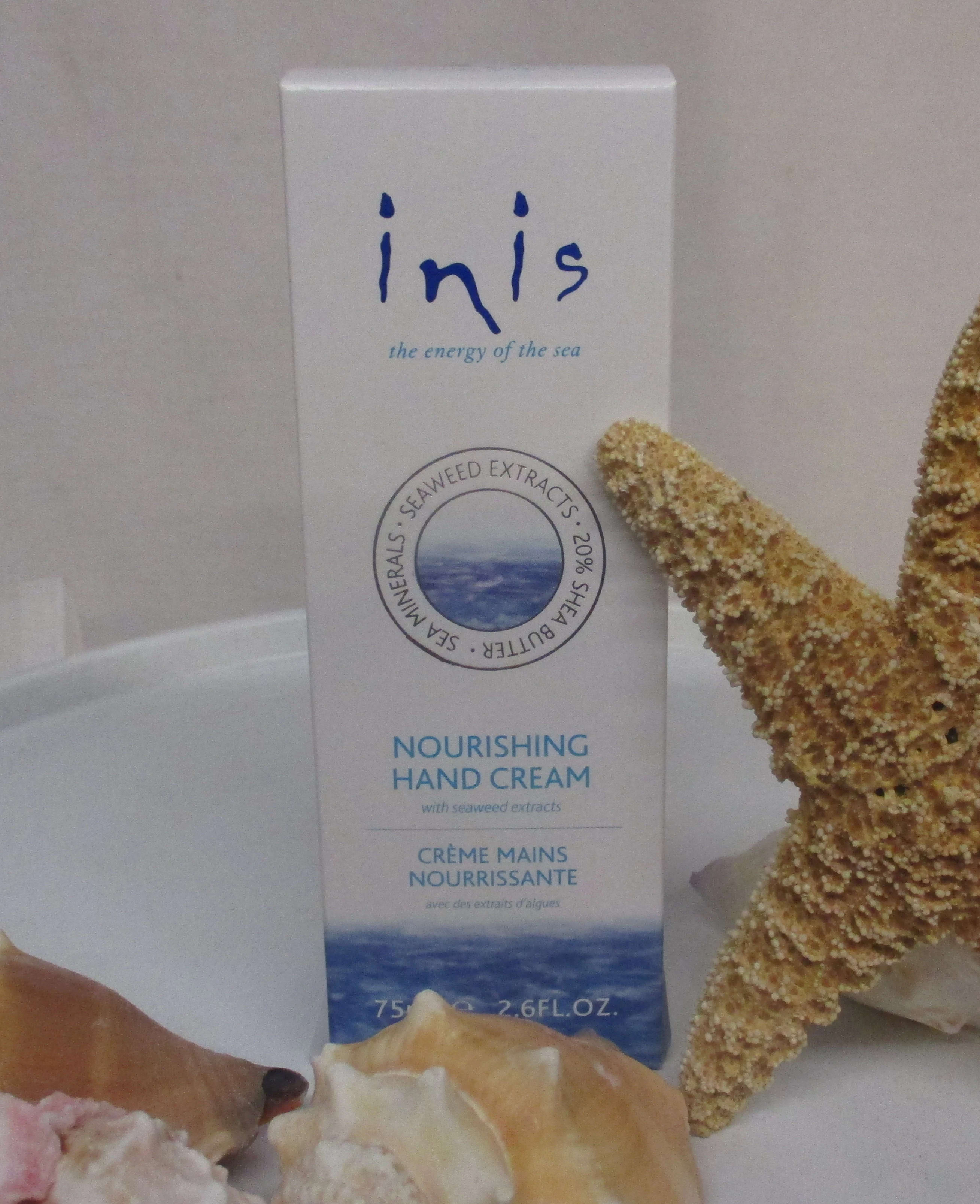 Box of nourishing hand cream with seashells