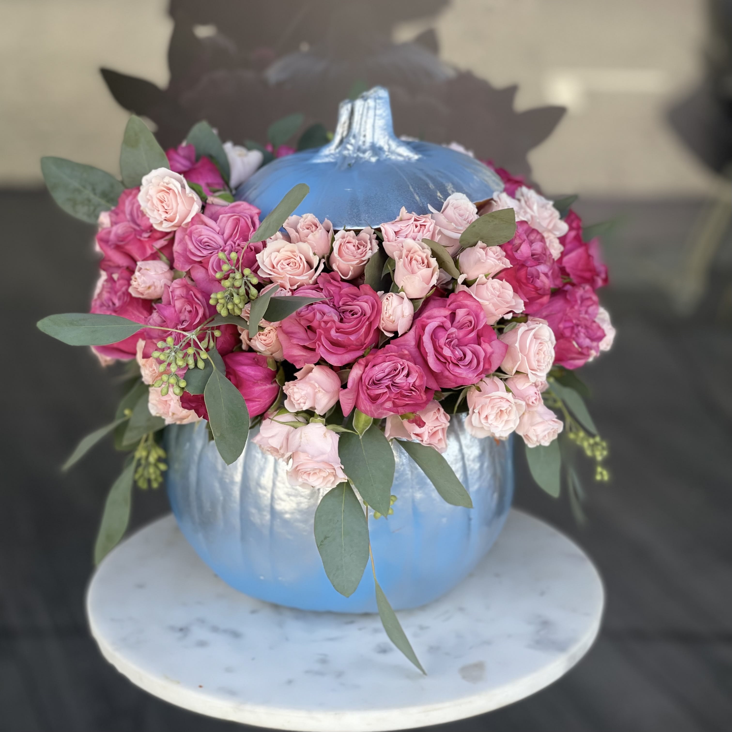 Pumpkin for you  - Beautiful  Blue Pumpkins with pink Flowers 