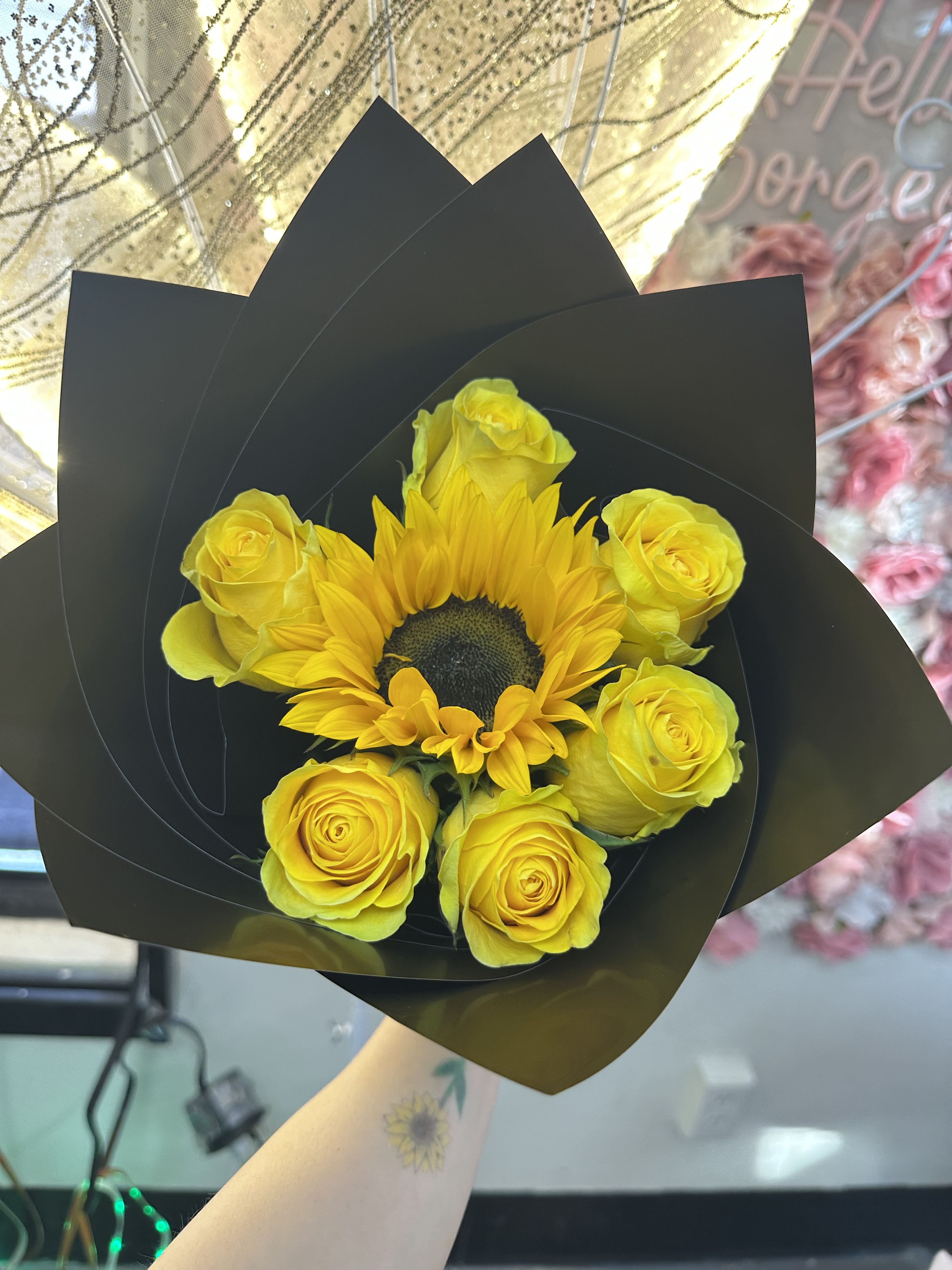 Yellow Roses and sunflower bouquet  - Yellow roses and sunflowers , standard size  comes with 6 roses and 1 sunflower . Deluxe size 12 roses and 3 sunflowers . Premium size 25 roses and 5 sunflowers.