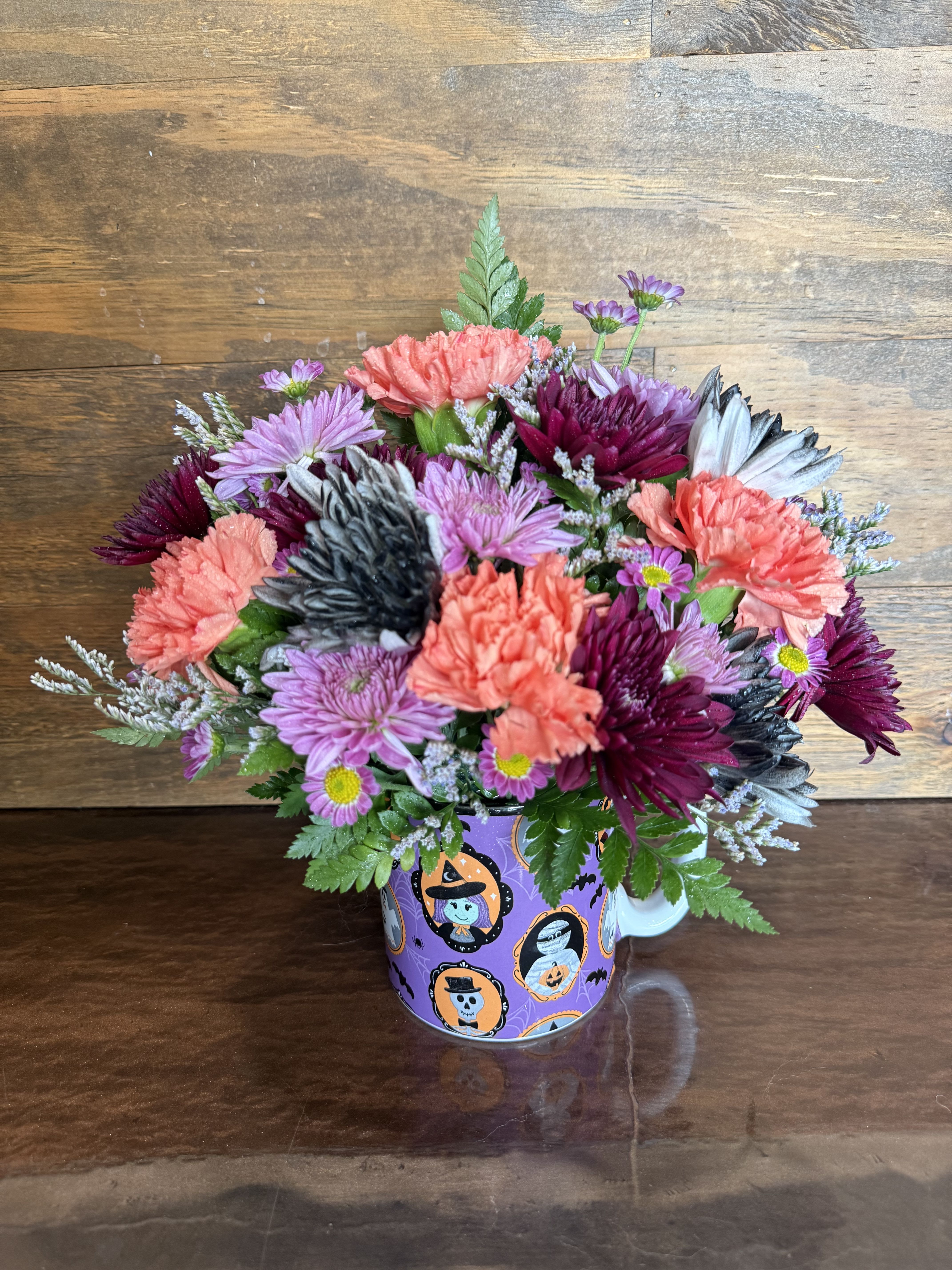 Spooky Mug!  - Send some seasonal love with this adorable Halloween mug! 