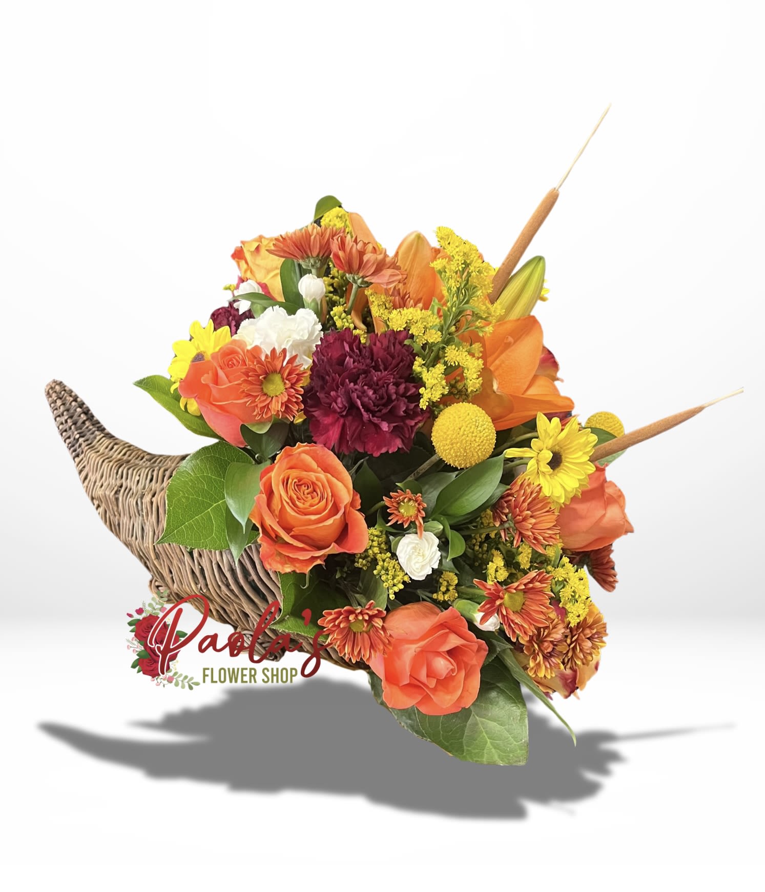 Golden Cornucopia - This Thanksgiving, give a big ol’ shout-out to corn with a stunning seasonal centerpiece! Picture this: cornbread, ears of corn, and a Golden Cornucopia that’ll make your feast look like a Pinterest dream! Because let’s be real, Thanksgiving isn’t just about turkey—though that’s pretty crucial too!