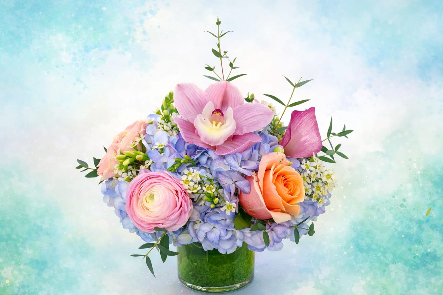 Bloom2377 - Hydrangeas, Roses and Ranunculus in a vase 