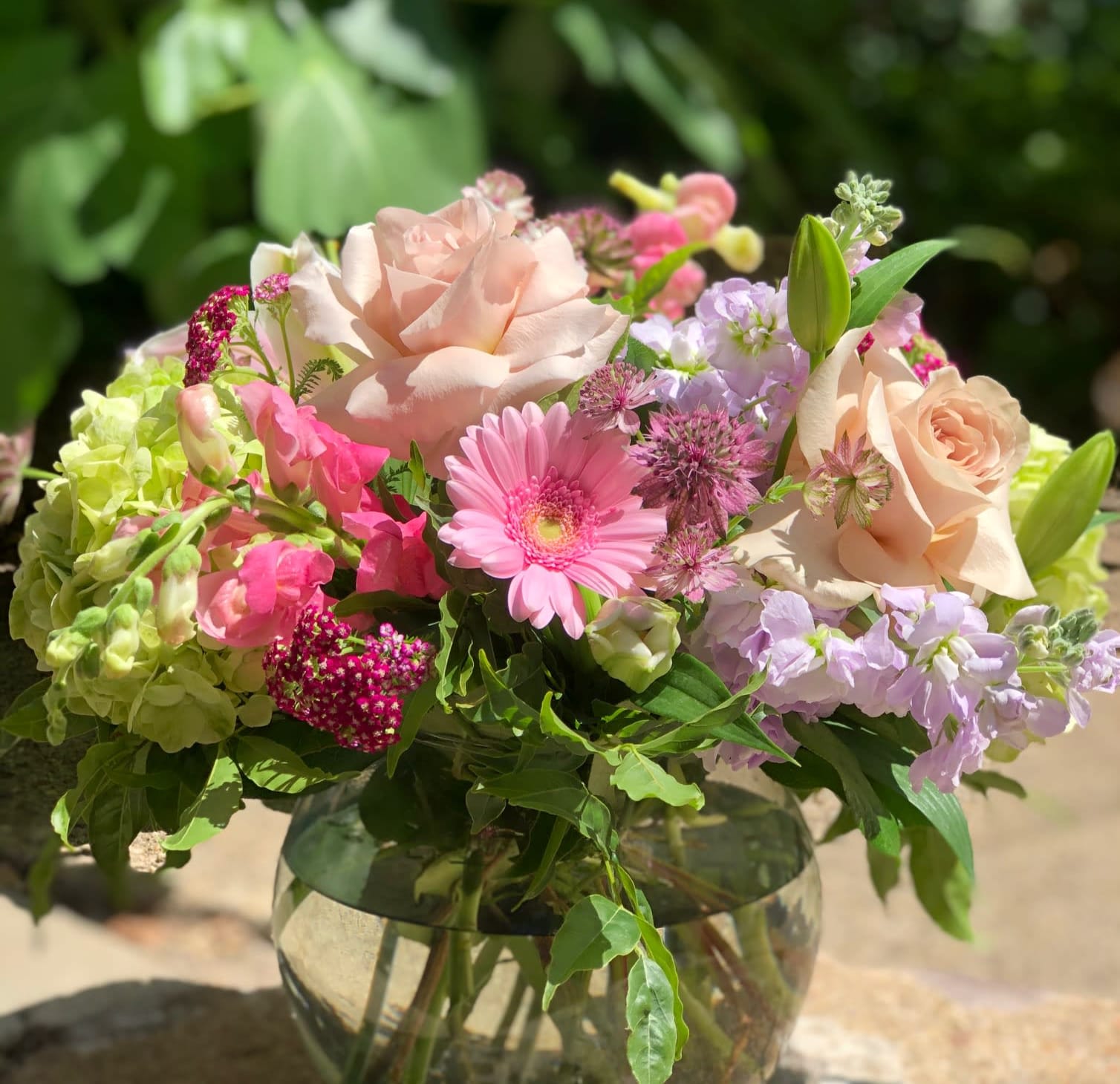 Pink collection - A lush collection of the most beautiful garden flowers locally sourced throughout the year. Upgrades provide larger canopy and more blossoms.