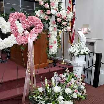 Custom Funeral packages - 3 standing pieces and 1 floor basket.  Or Casket piece, 1 standing piece and 1 floor basket. Call to discuss details. Requires 48 hour advance notice to prepare.