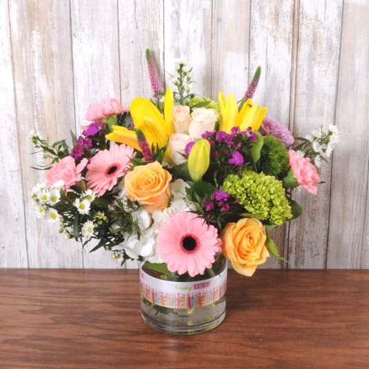 Happy Birthday Bouquet - Yay!!! it's a Happy Birthday Bouquet for that someone special.  