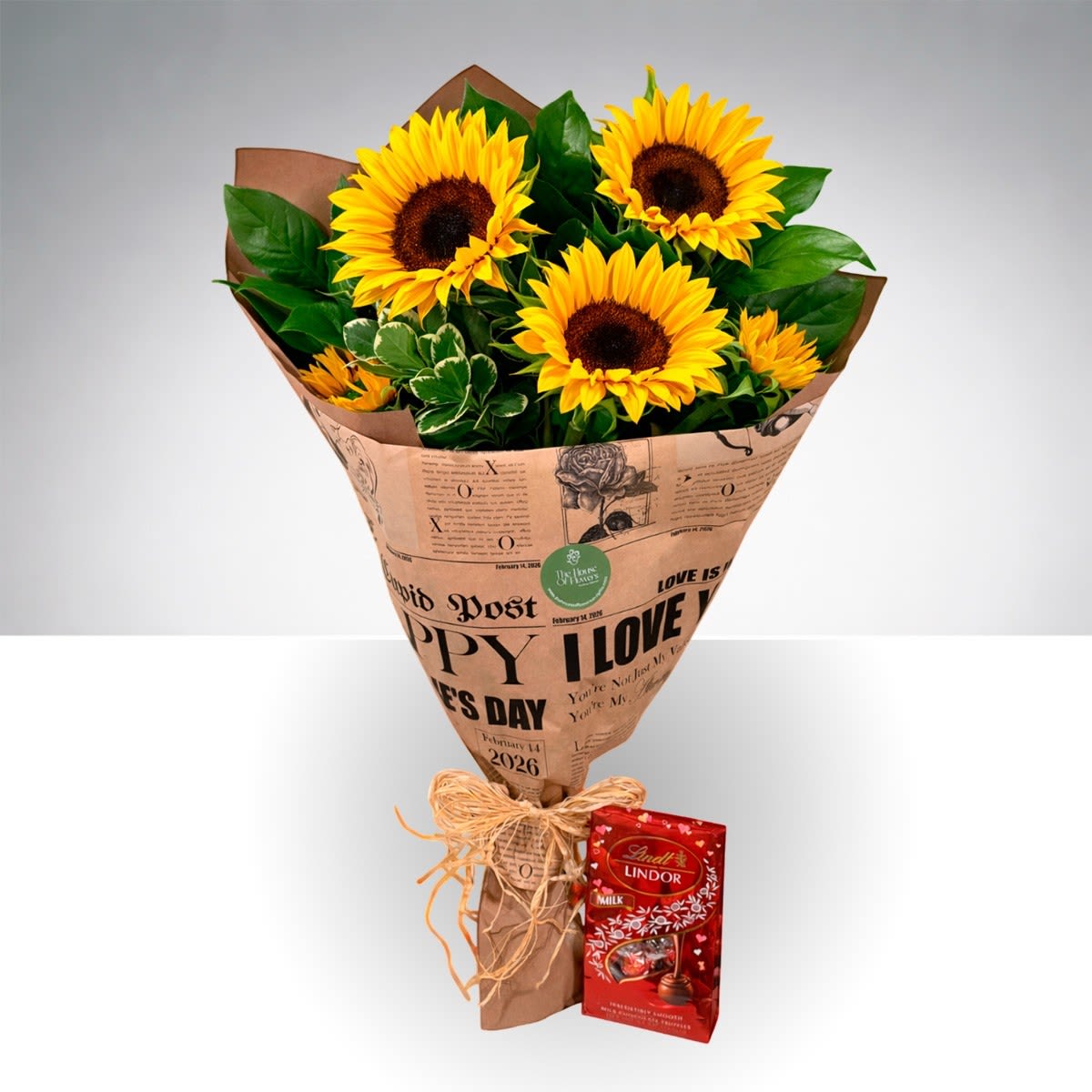 BOUQUET OF SUNFLOWERS BY THE HOUSE OF FLOWER  - Send flowers and brighten up the life of a loved one with this bouquet of sunflowers! You won't regret it.
