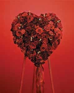Monochromatic Red Rose Heart Easel - As Shown