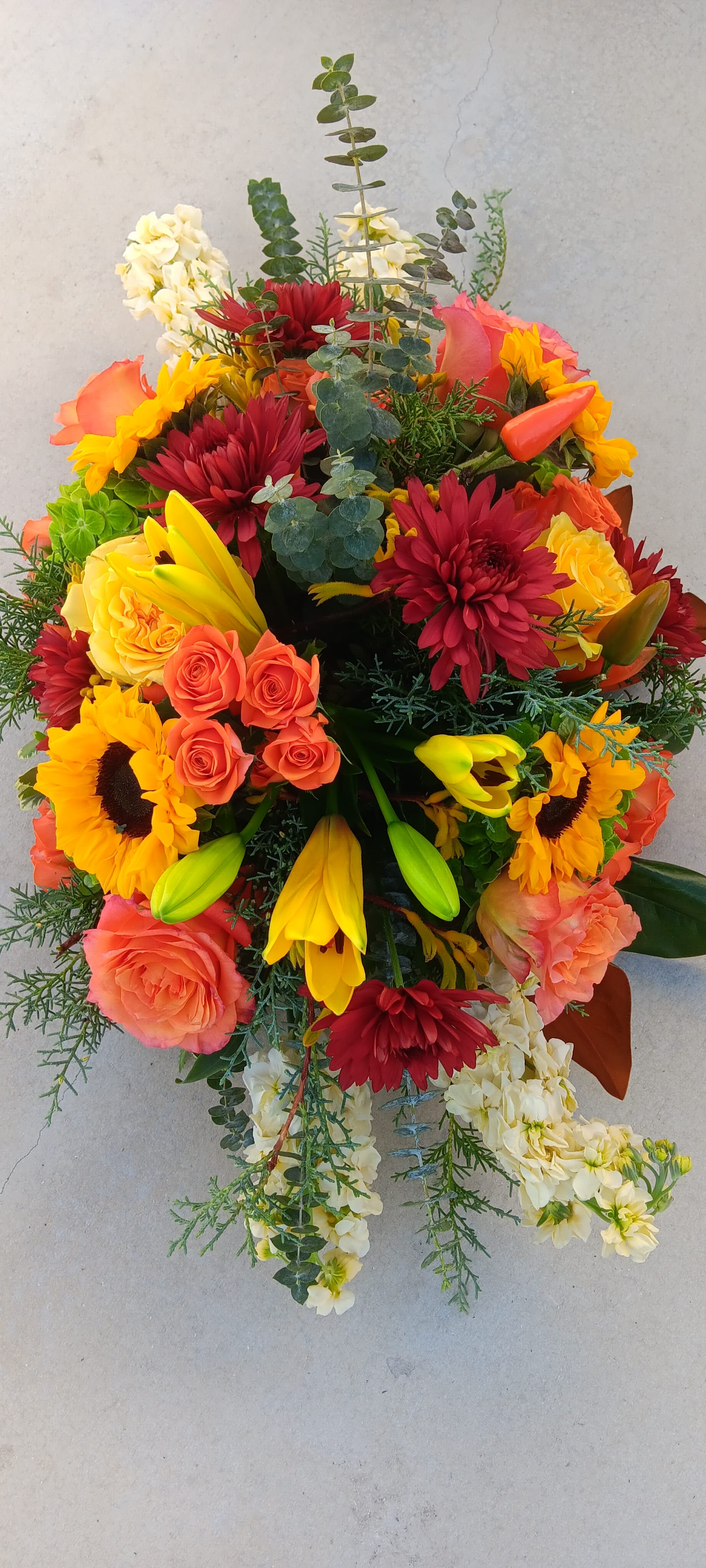 Gather around centerpiece - Oblong holiday centerpiece.