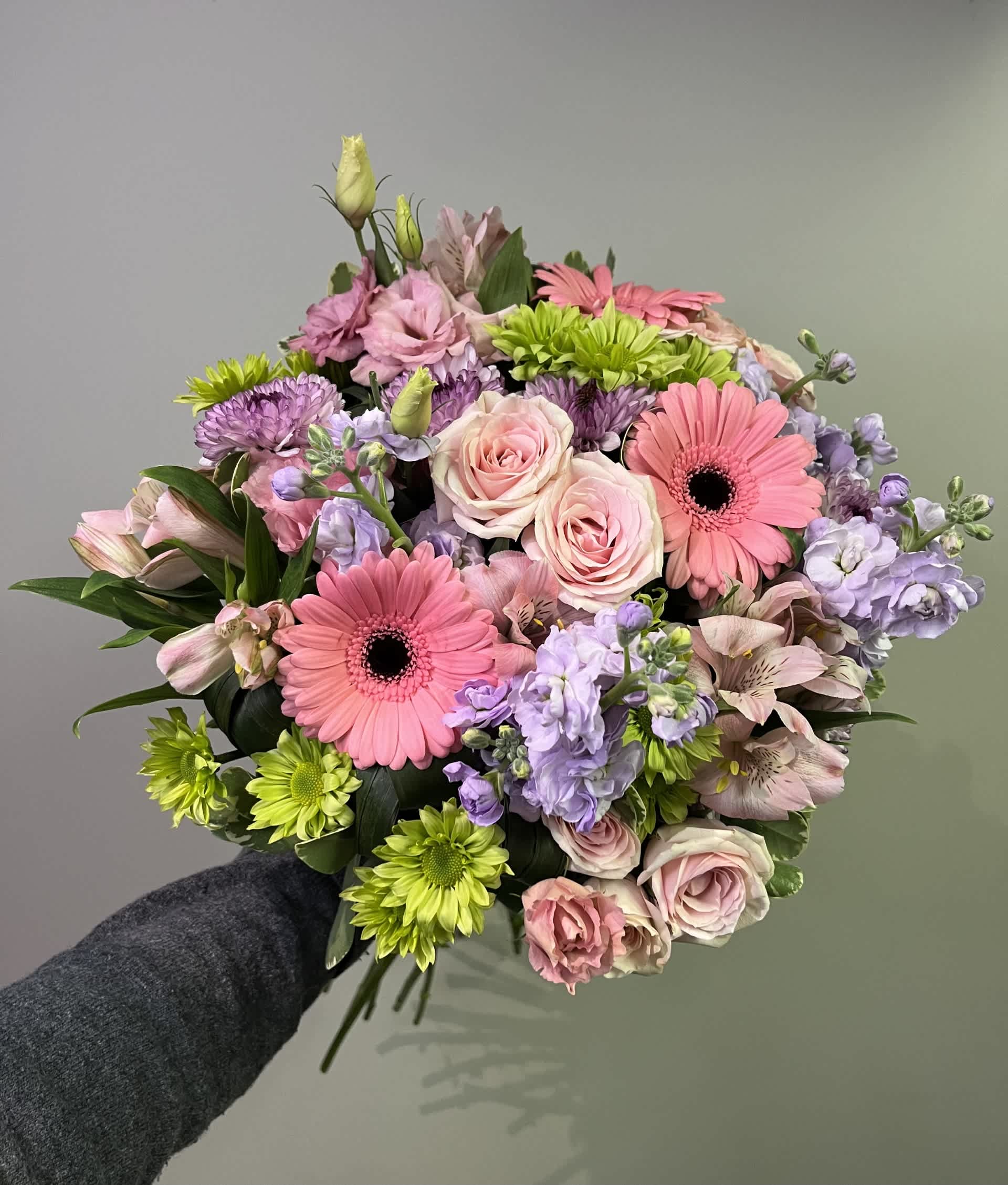 Same-Day Flower Delivery in Richmond Hill