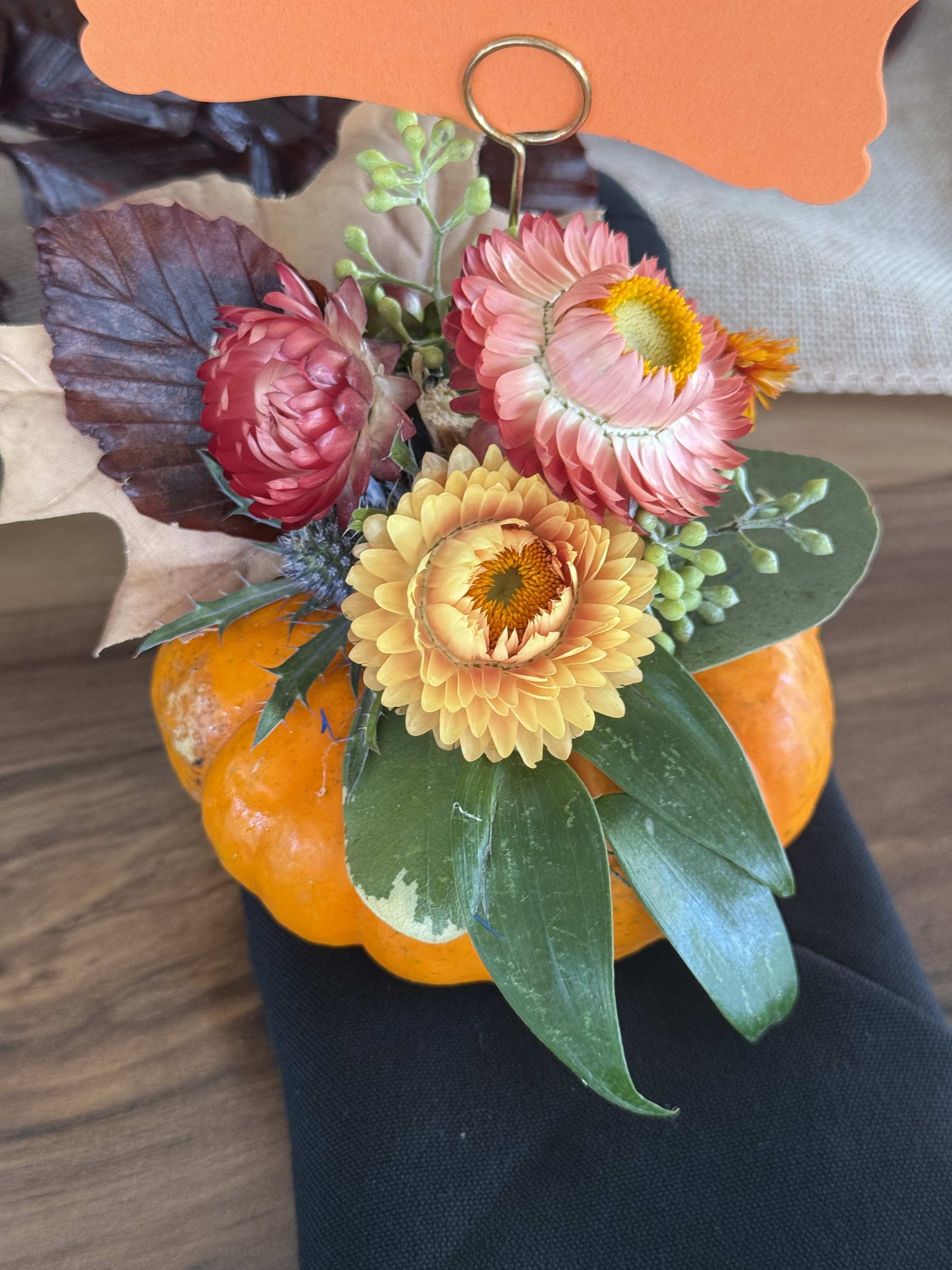 Elegant Thanksgiving Table Decorating