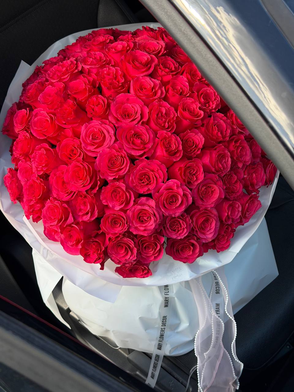 Depth of Passion: 100 Dark Pink Roses