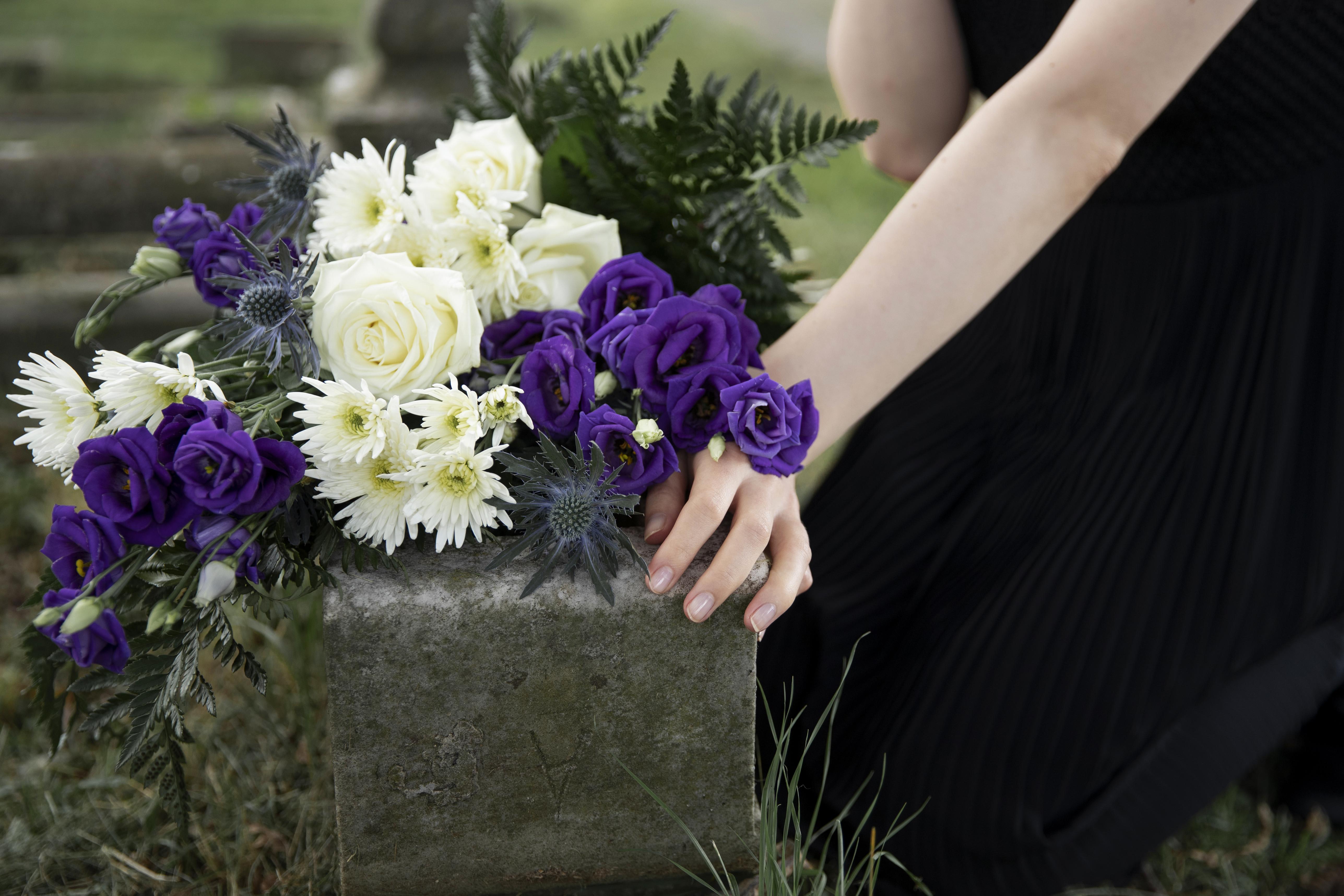 The Right Color Flowers for a Death Anniversary