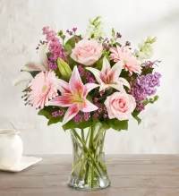 How to Keep Fresh Flowers Lively in Houston’s Heat