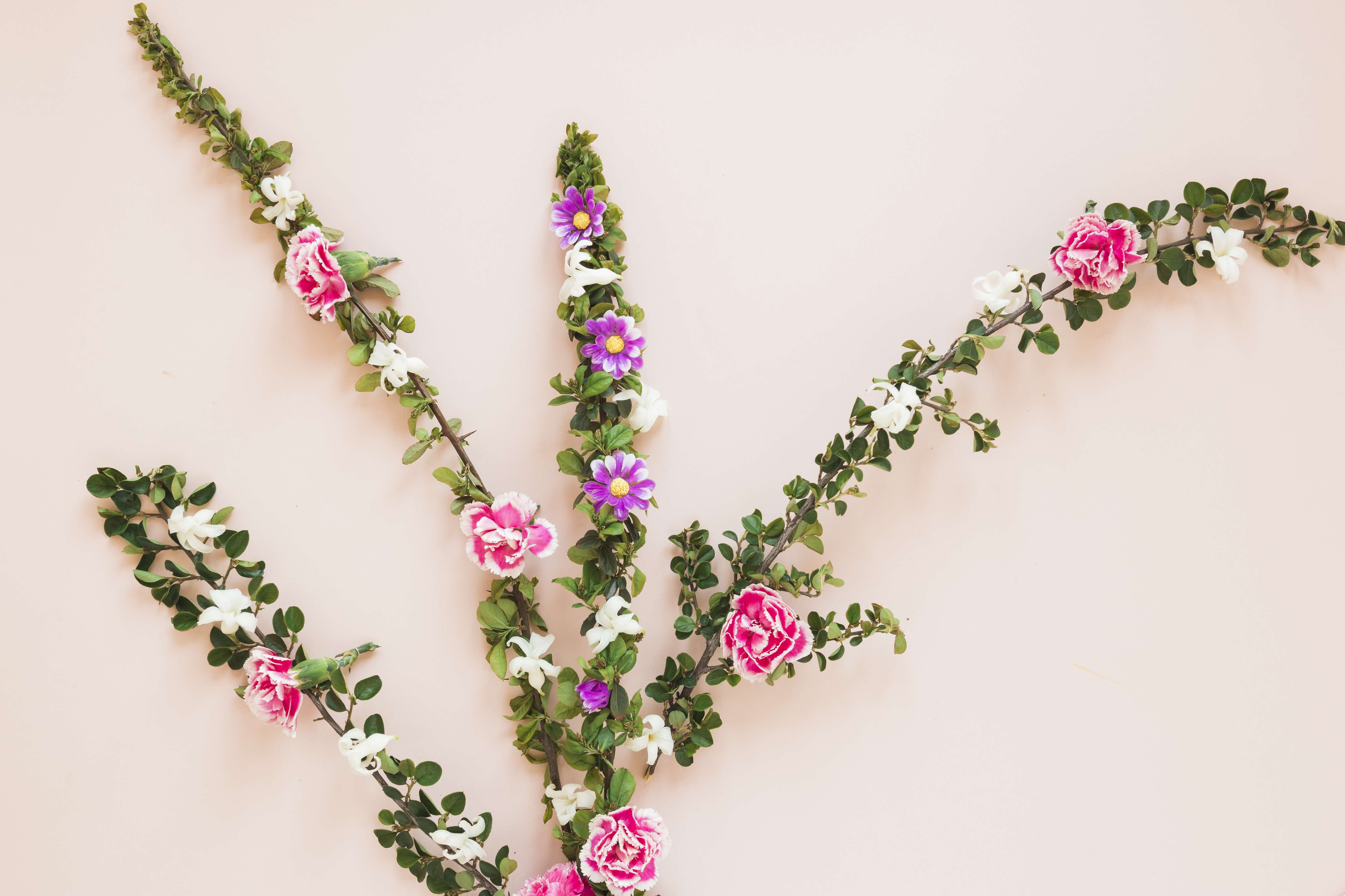Create Stunning Long Flower Arrangements Like a Pro