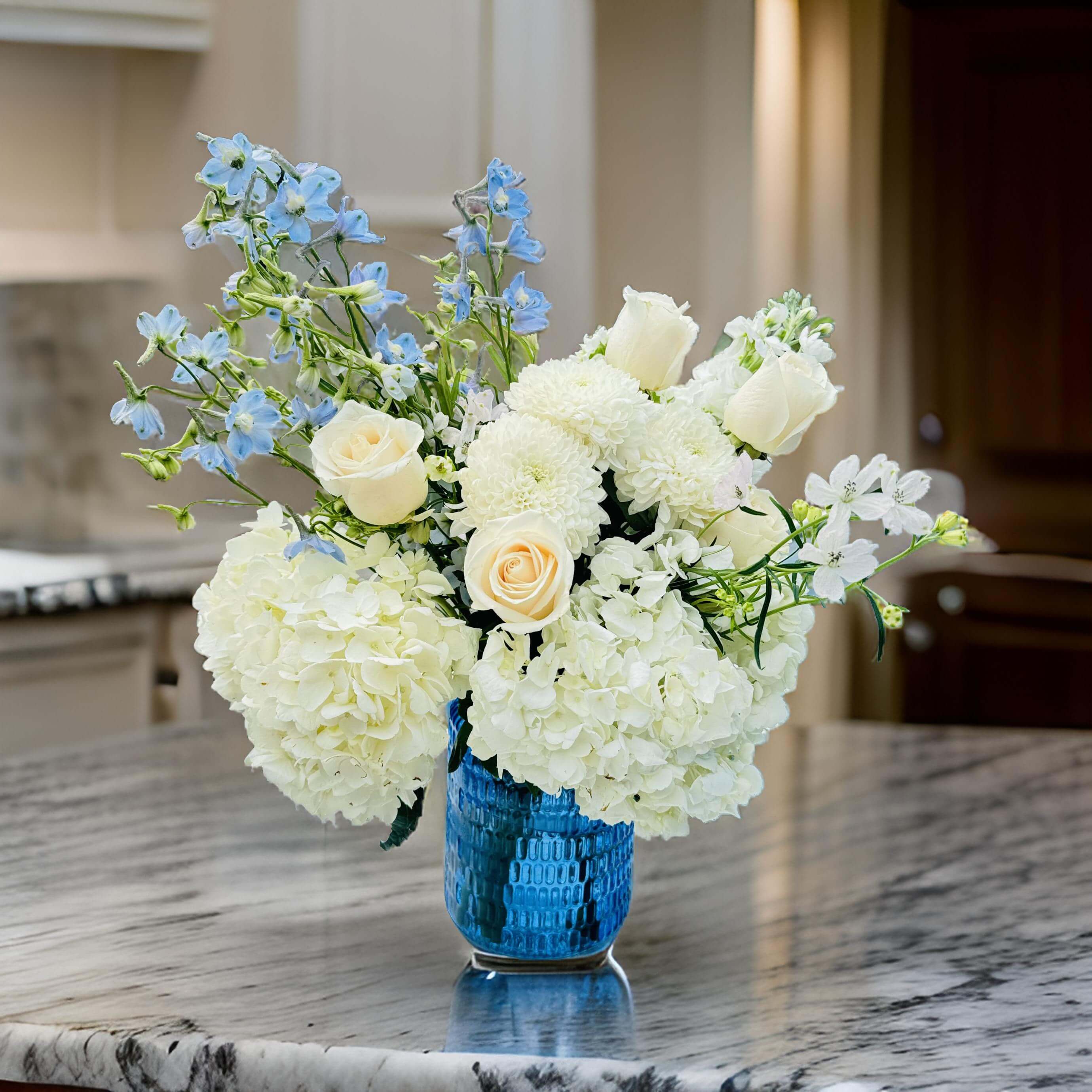 Flowers in a Box: The Elegant Gift 