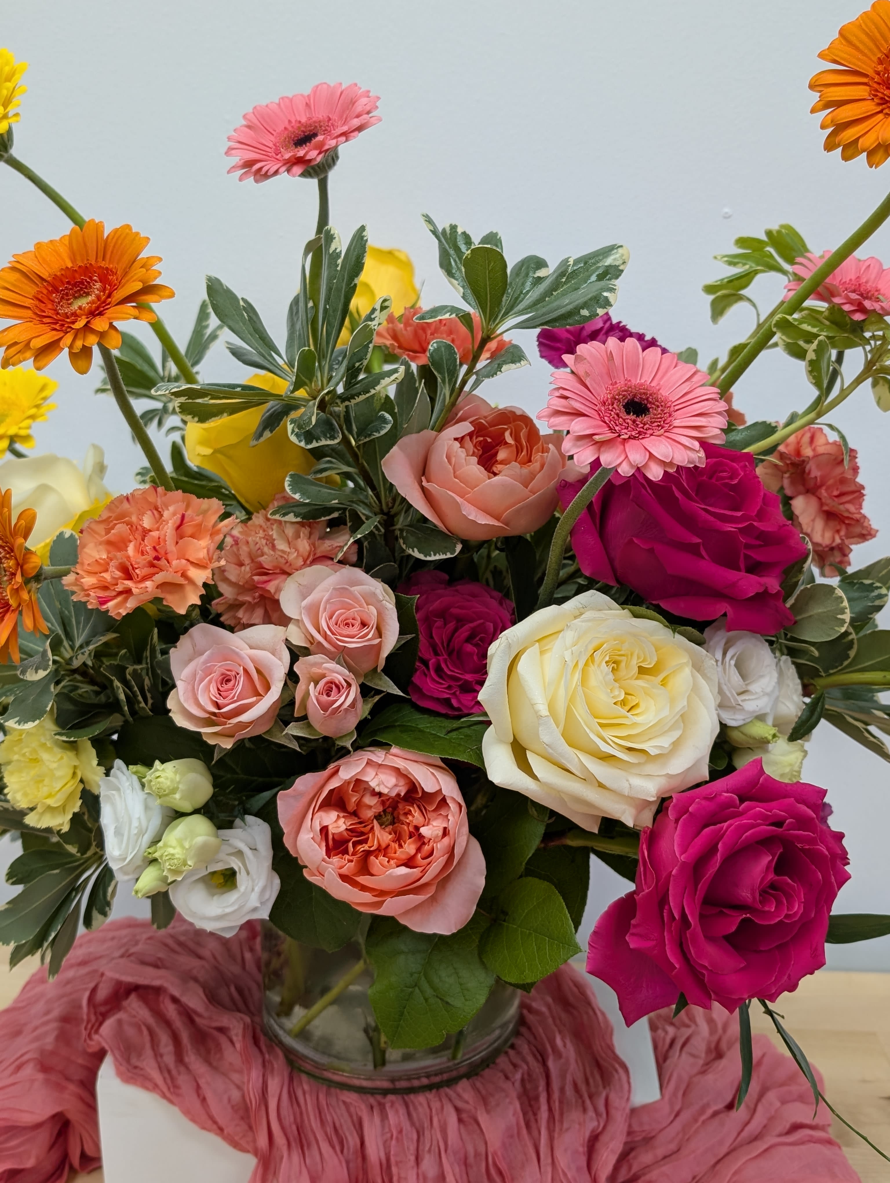 Brighten Your Space: Why Flowers Are the Ultimate Visual Reset for Your Home