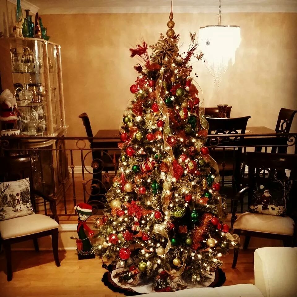 The Holidays are here and our Decorating Services!