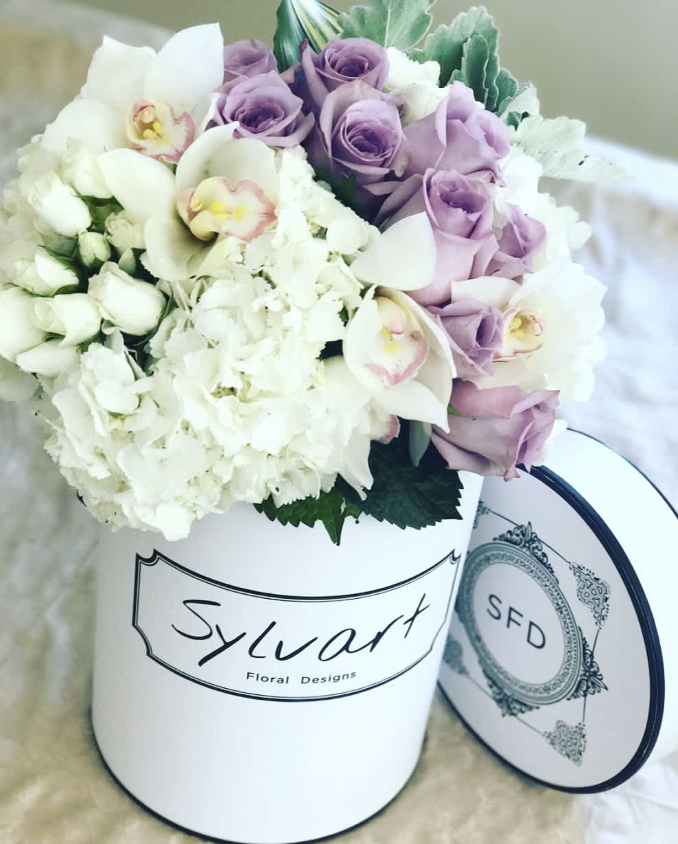 SFD Signature Floral Boxes