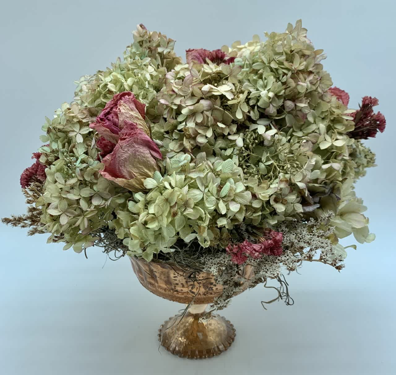 Air dried flower for long lasting enjoyment.