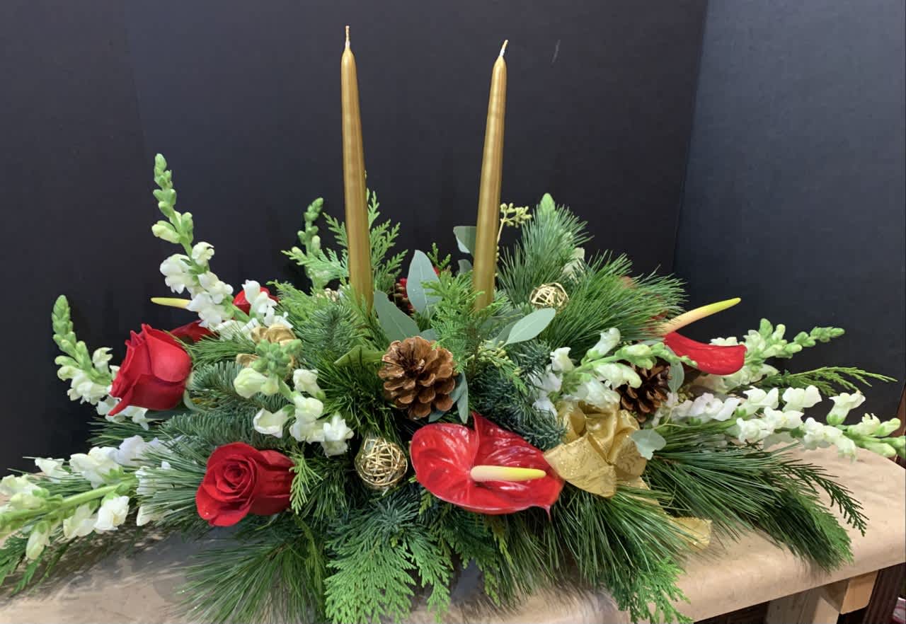 Christmas Centerpieces All Aglow