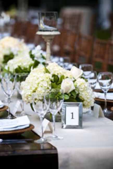 Unique Ways to Incorporate Flowers into Your Wedding