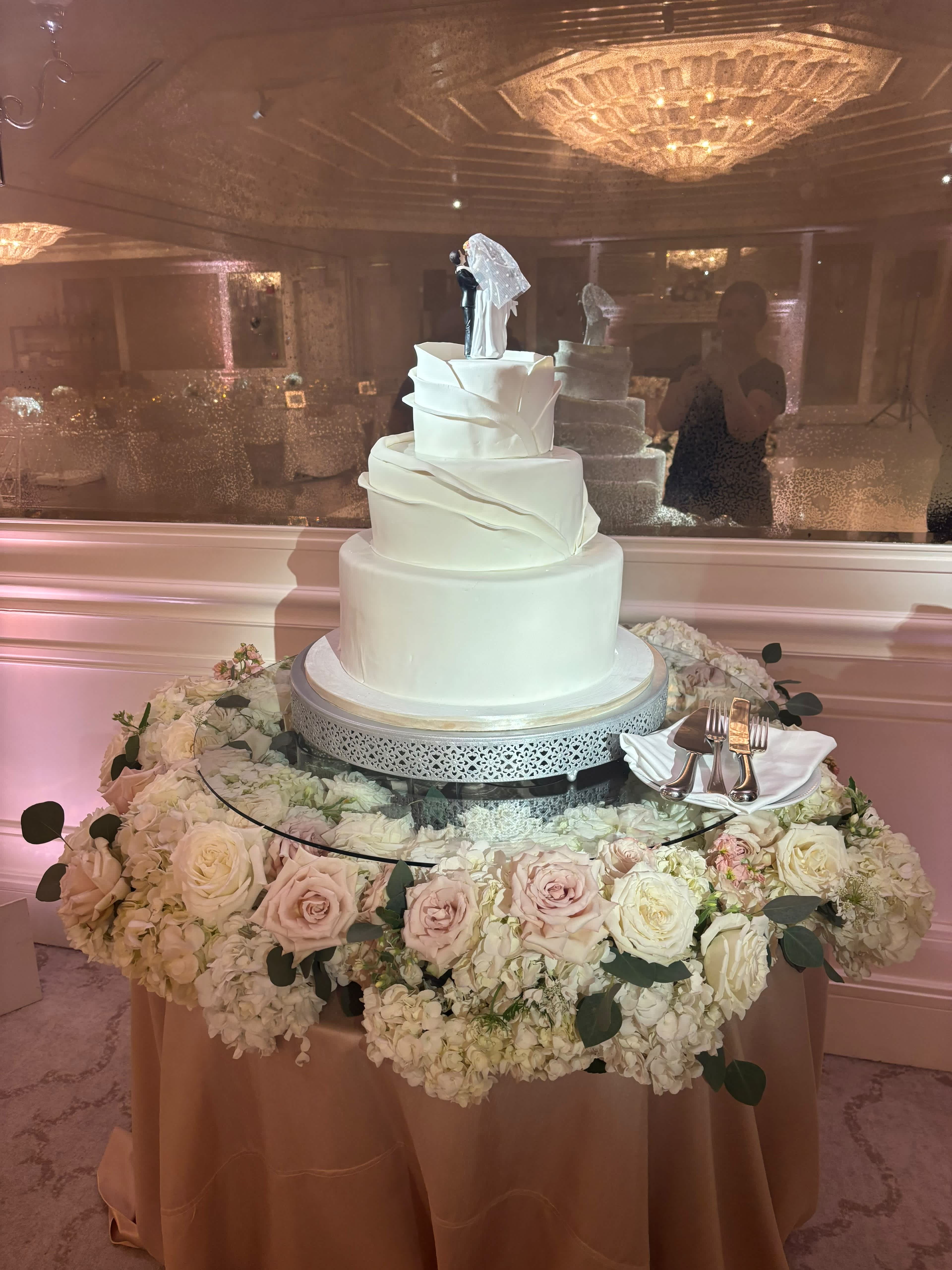 Classic Coastal Romance: A Timeless Wedding at Shutters Hotel