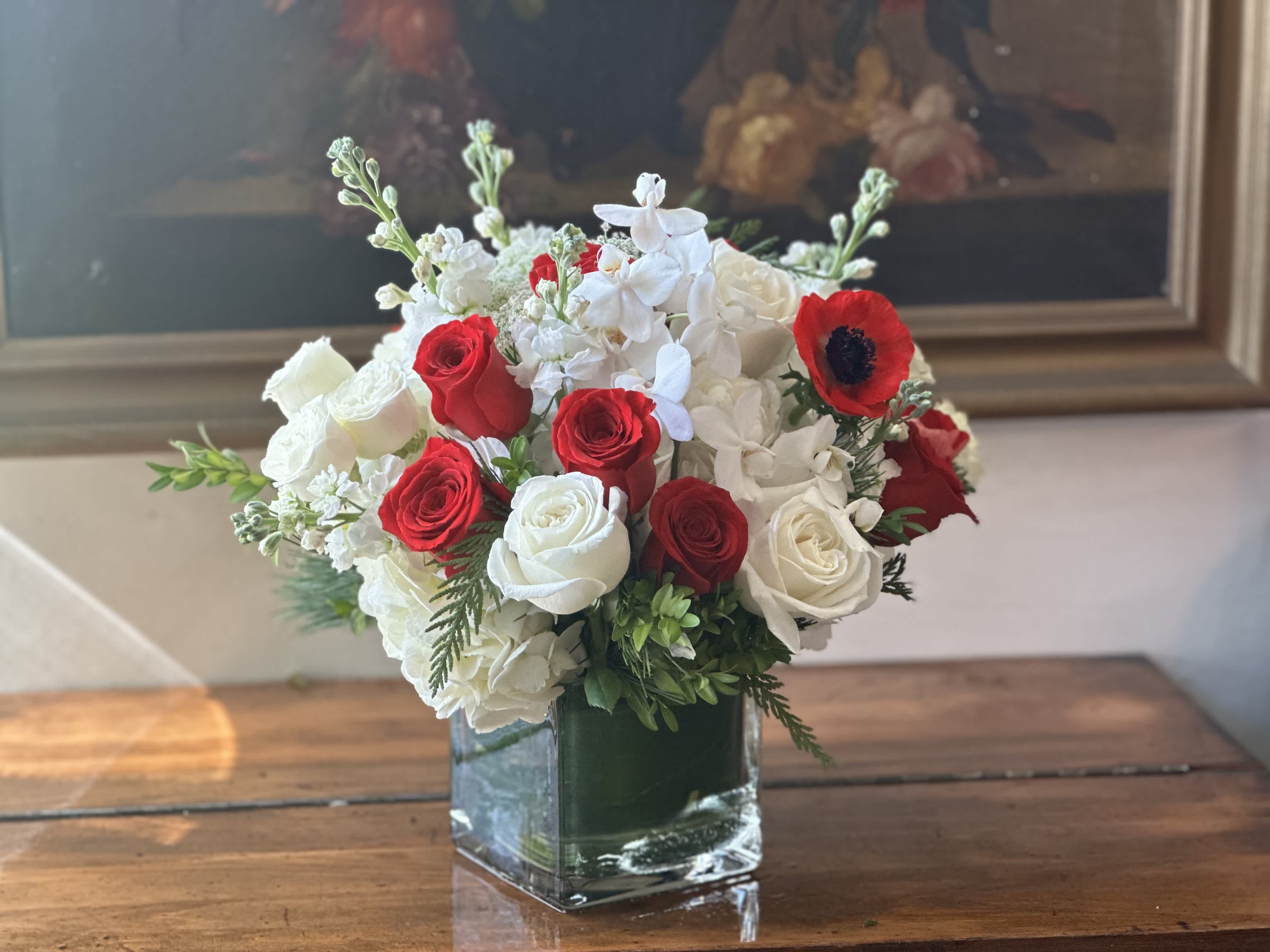 Christmas & Hanukkah Flower Arrangements In Venice