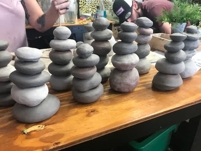 Rock cairns for Garn